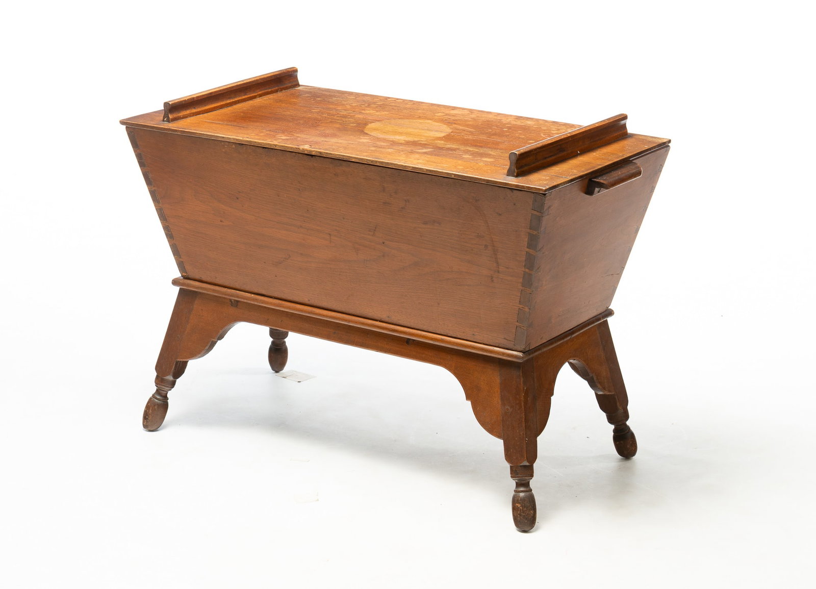 SHERATON WALNUT DOUGH BOX ON STAND. (1 of 5)