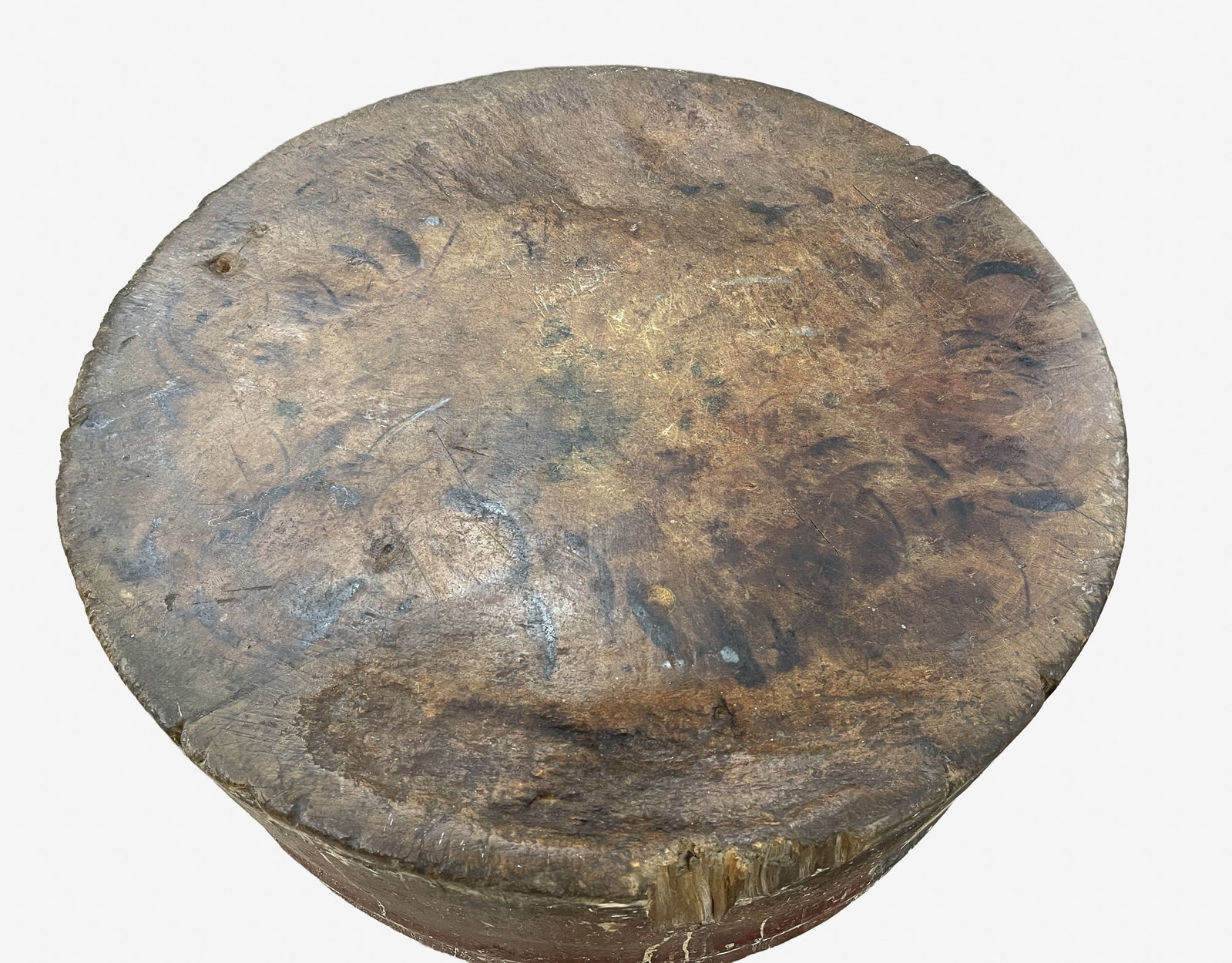 ROUND CHOPPING BLOCK WITH BROWN REPAINT. - 3