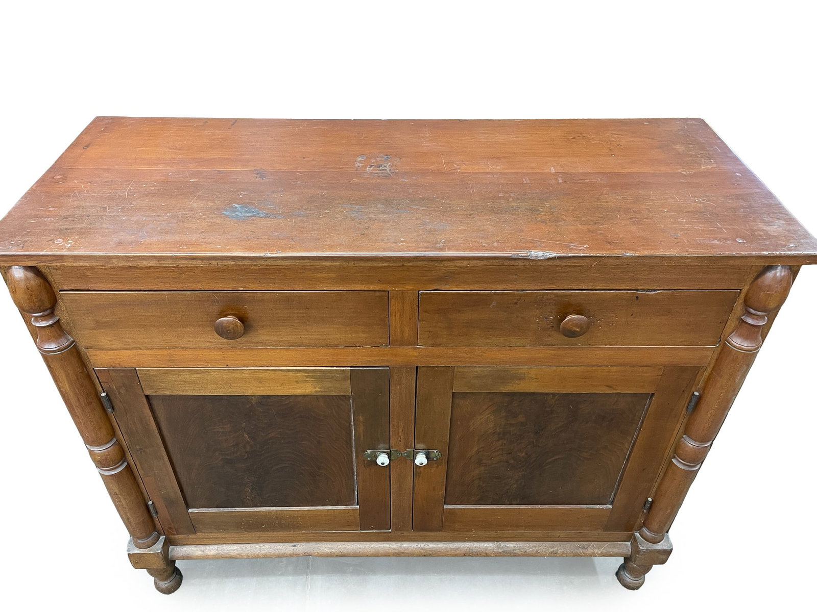 TRANSITIONAL CHERRY SIDEBOARD. - 3