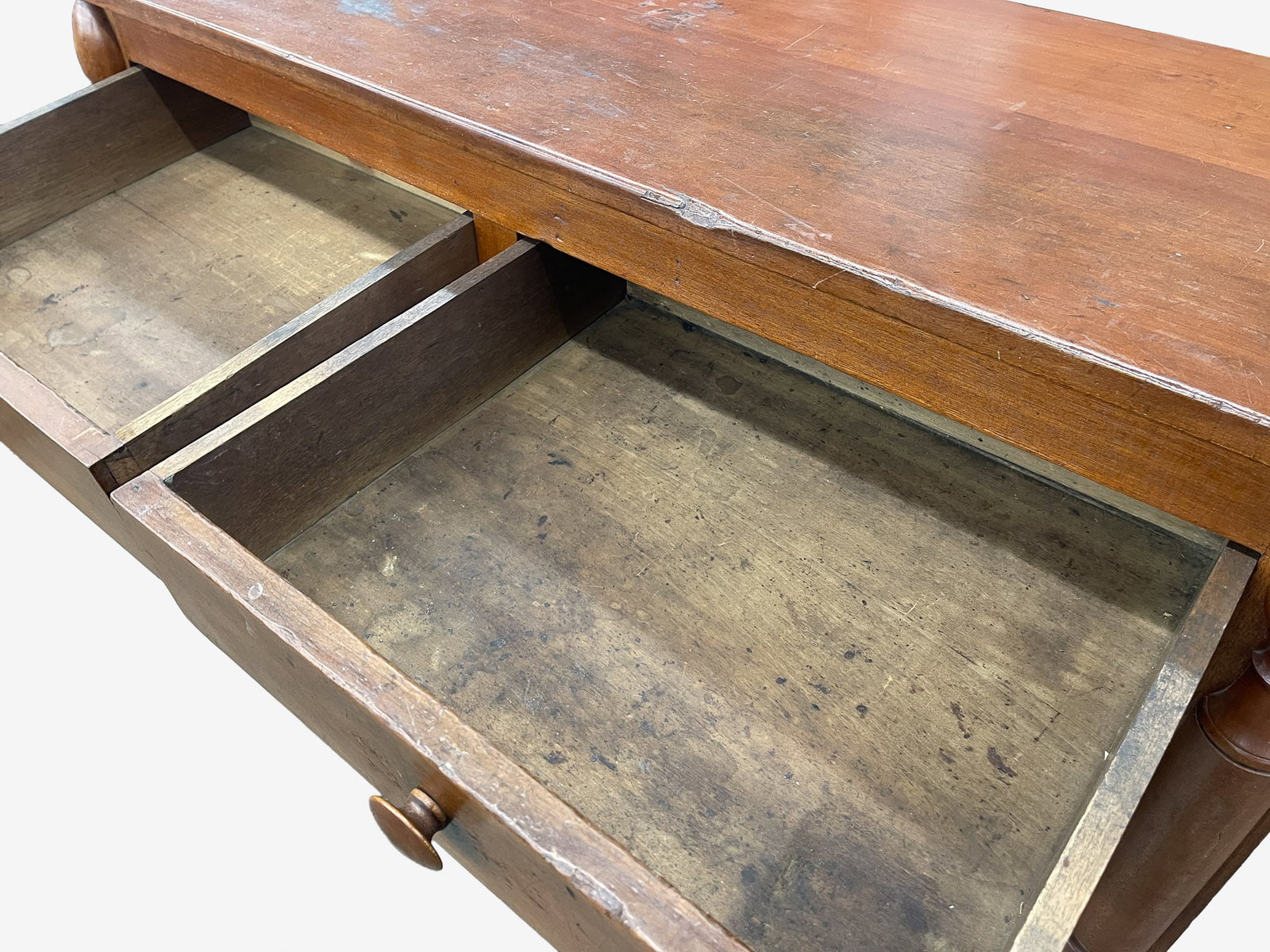 TRANSITIONAL CHERRY SIDEBOARD. - 5
