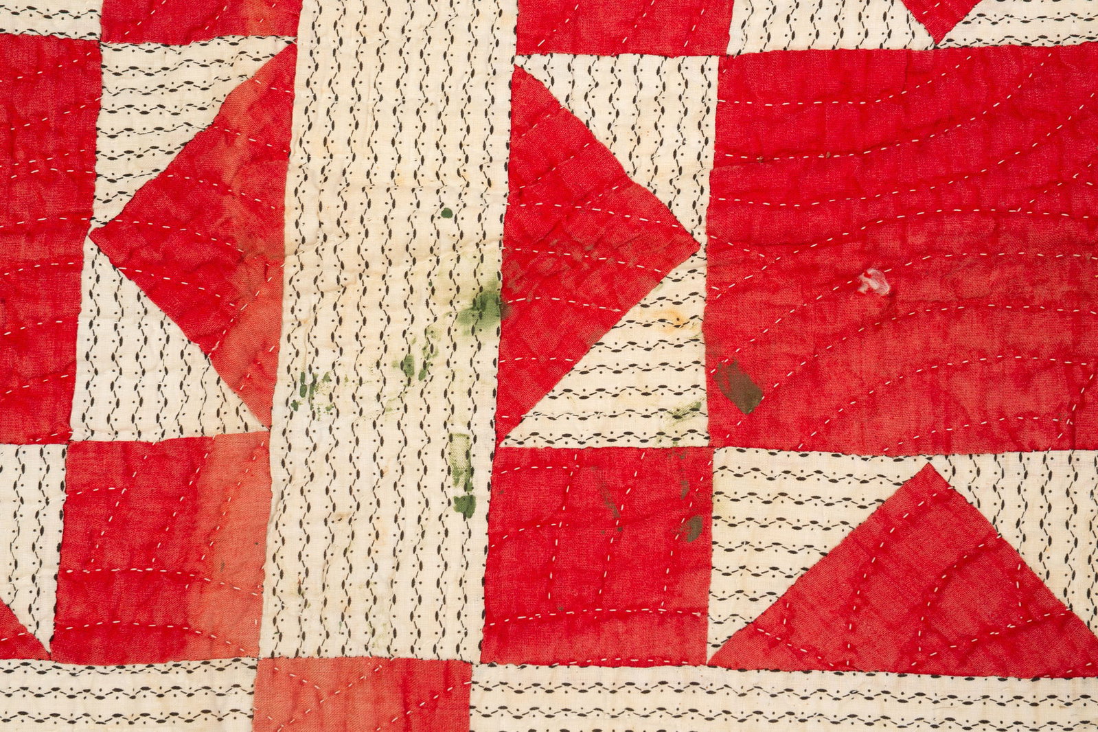 THREE PIECEWORK QUILTS. - 3