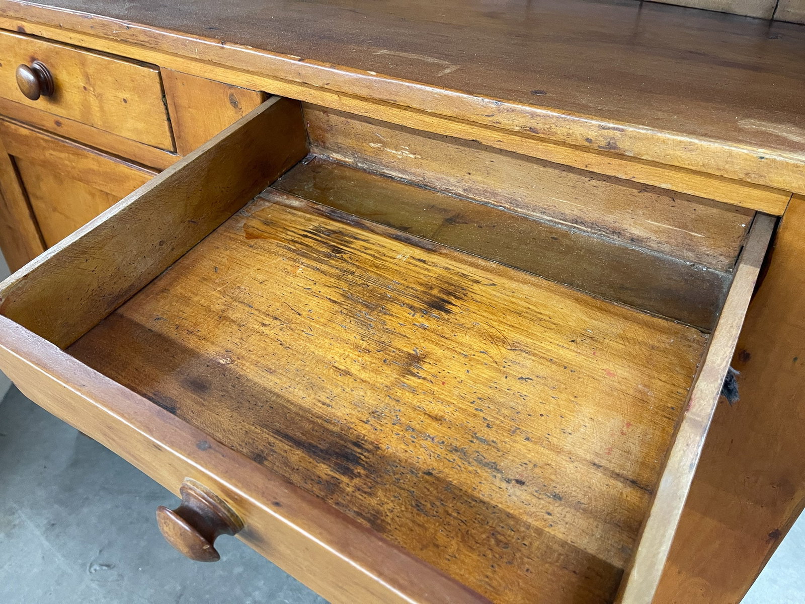 TWO-PIECE CHERRY STEPBBACK CUPBOARD. - 5