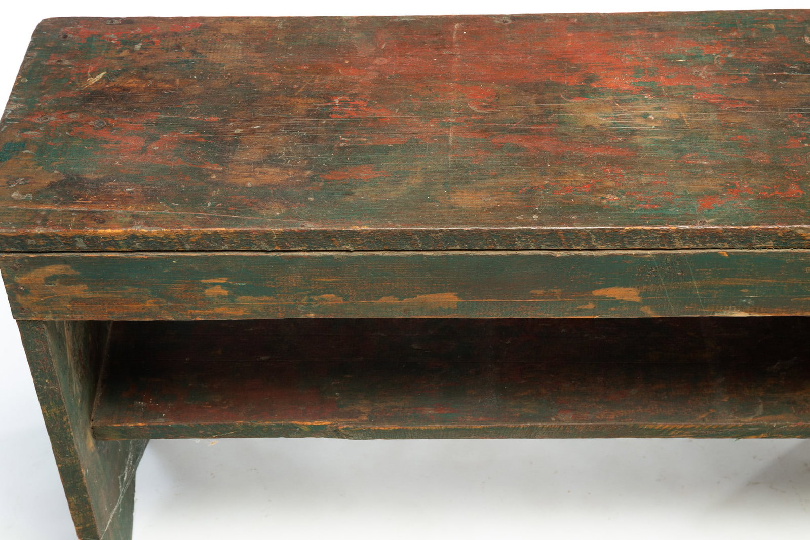 CROCK BENCH IN LAYERED GREEN PAINT. - 3