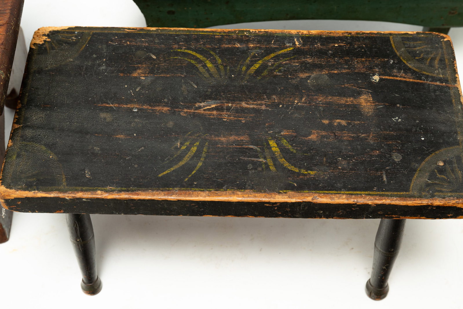 EIGHT FOOTSTOOLS. - 7