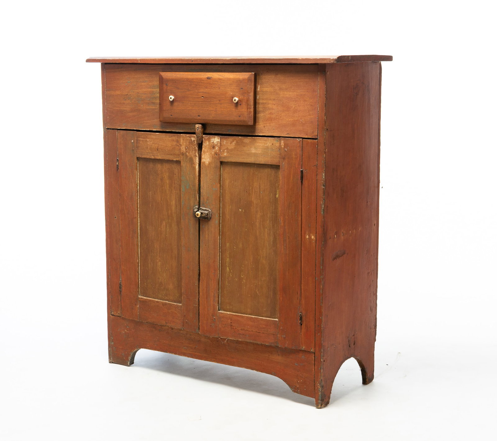 PRIMITIVE JELLY CUPBOARD WITH RED WASH. (1 of 7)