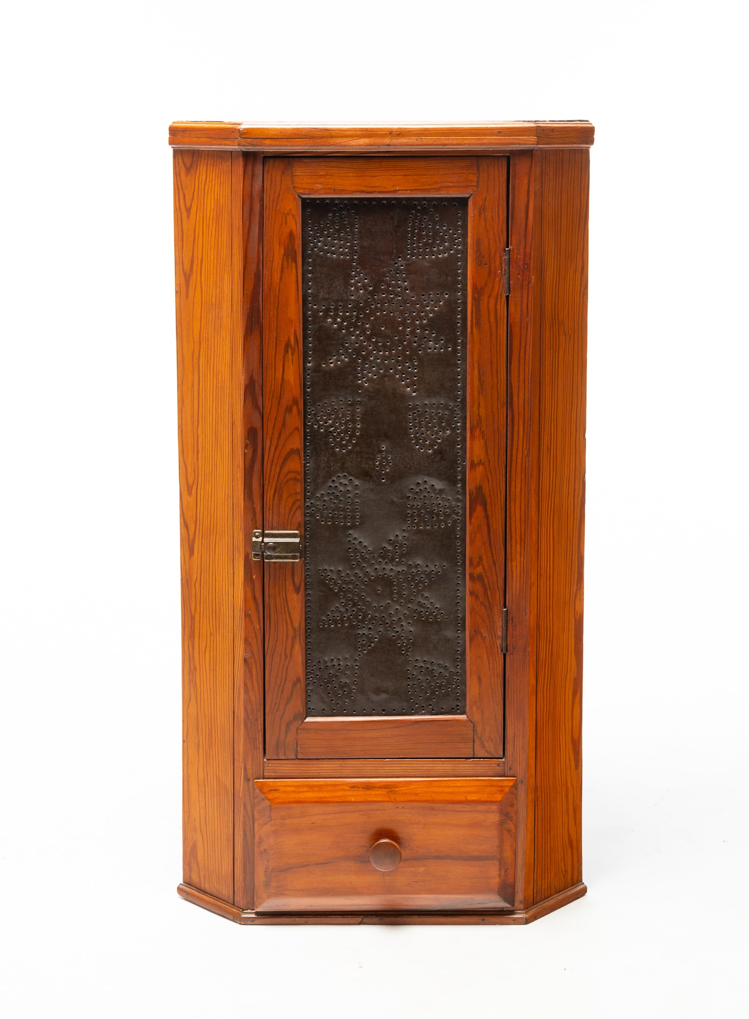 HANGING CORNER CUPBOARD WITH PUNCHED TIN DOOR. (1 of 5)