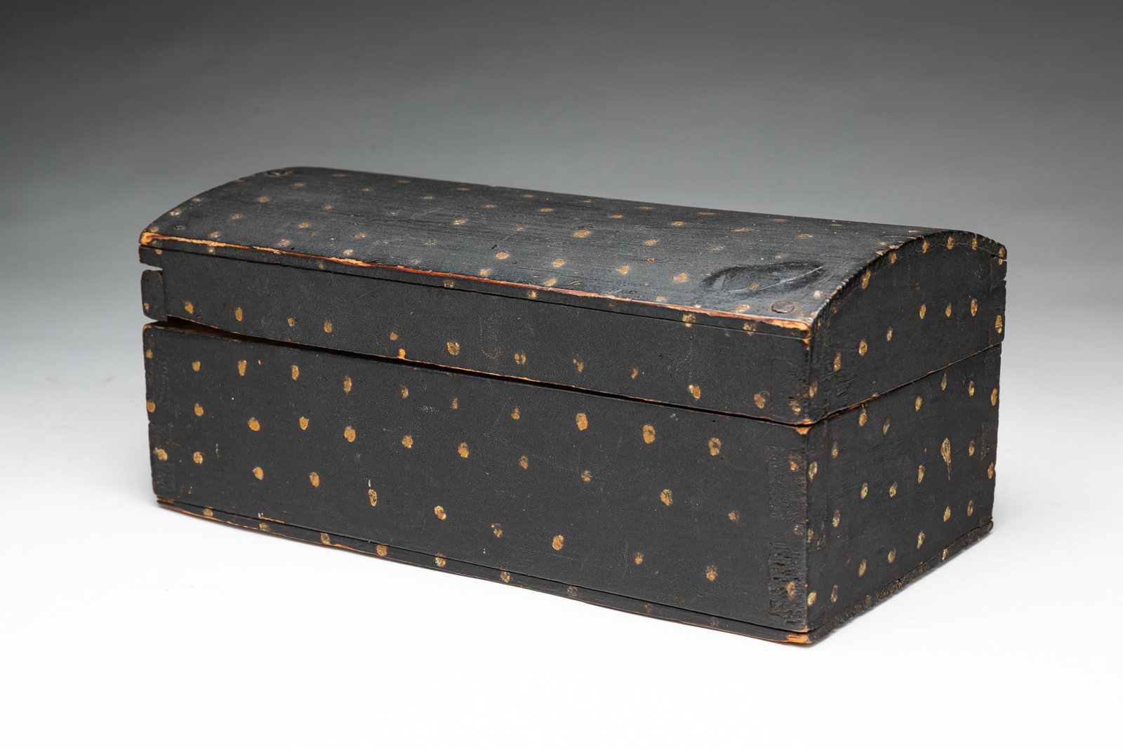 PAINT-DECORATED DOME TOP DOCUMENT BOX (1 of 4)