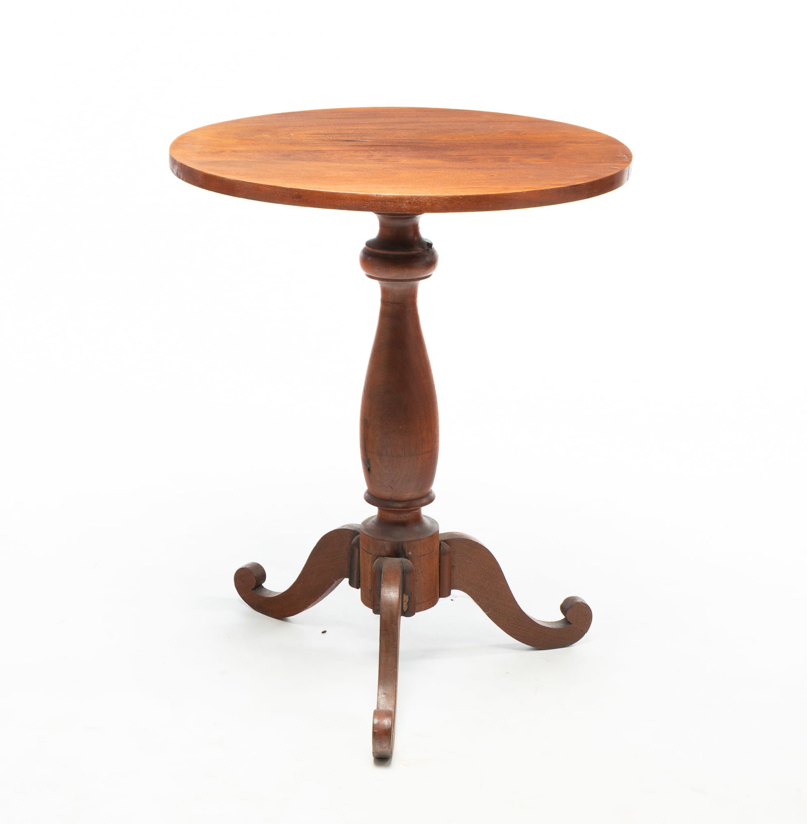 COUNTRY EMPIRE WALNUT CANDLESTAND.: COUNTRY EMPIRE WALNUT CANDLESTAND. American, Second quarter 19th Century. Round top, baluster turned column, and curved legs with scrolled ends. 29"h. 23.5"d. Provenance: The Lifetime Collection of