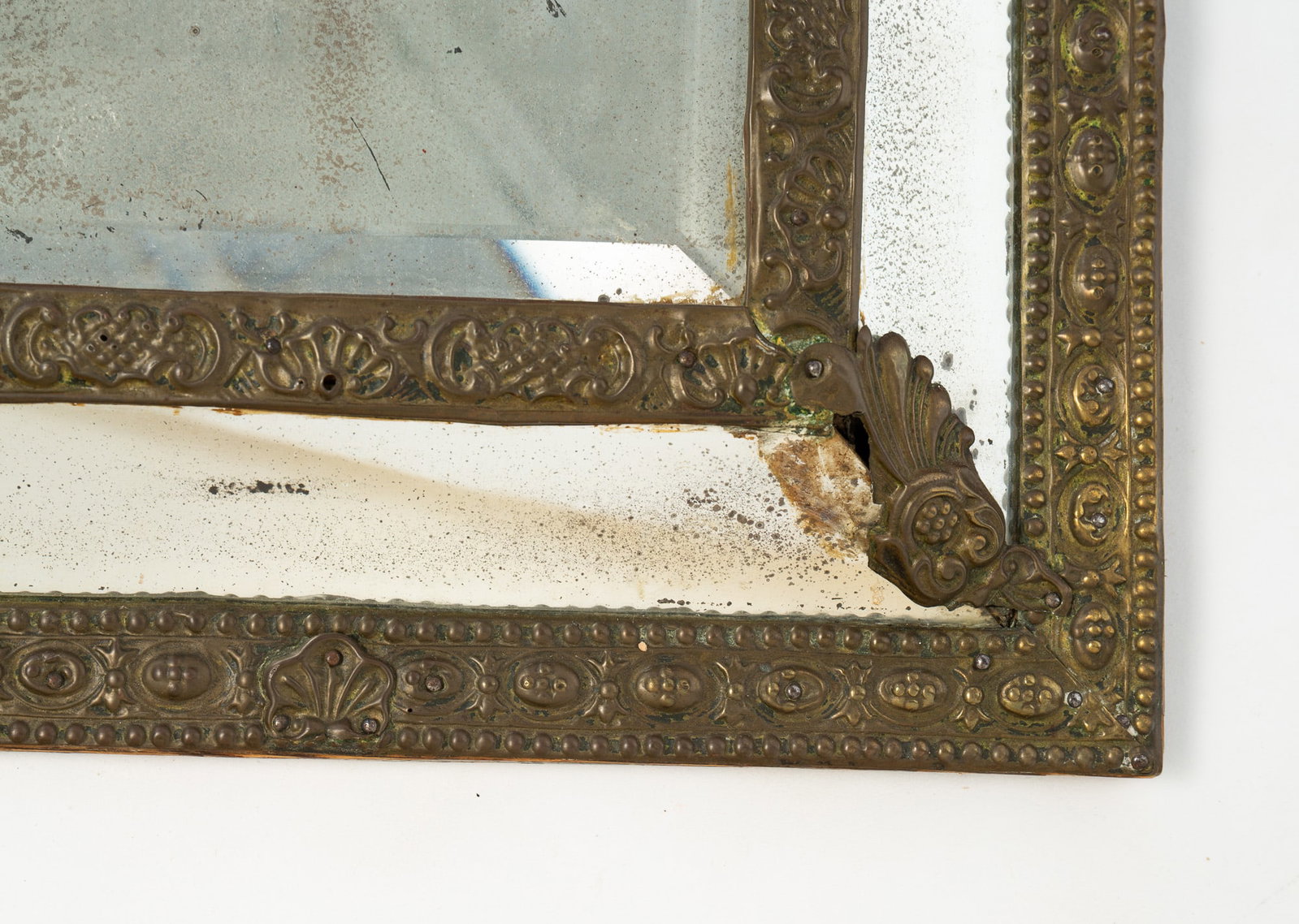 CONTINENTAL BRASS REPOUSSE MIRROR. - 3