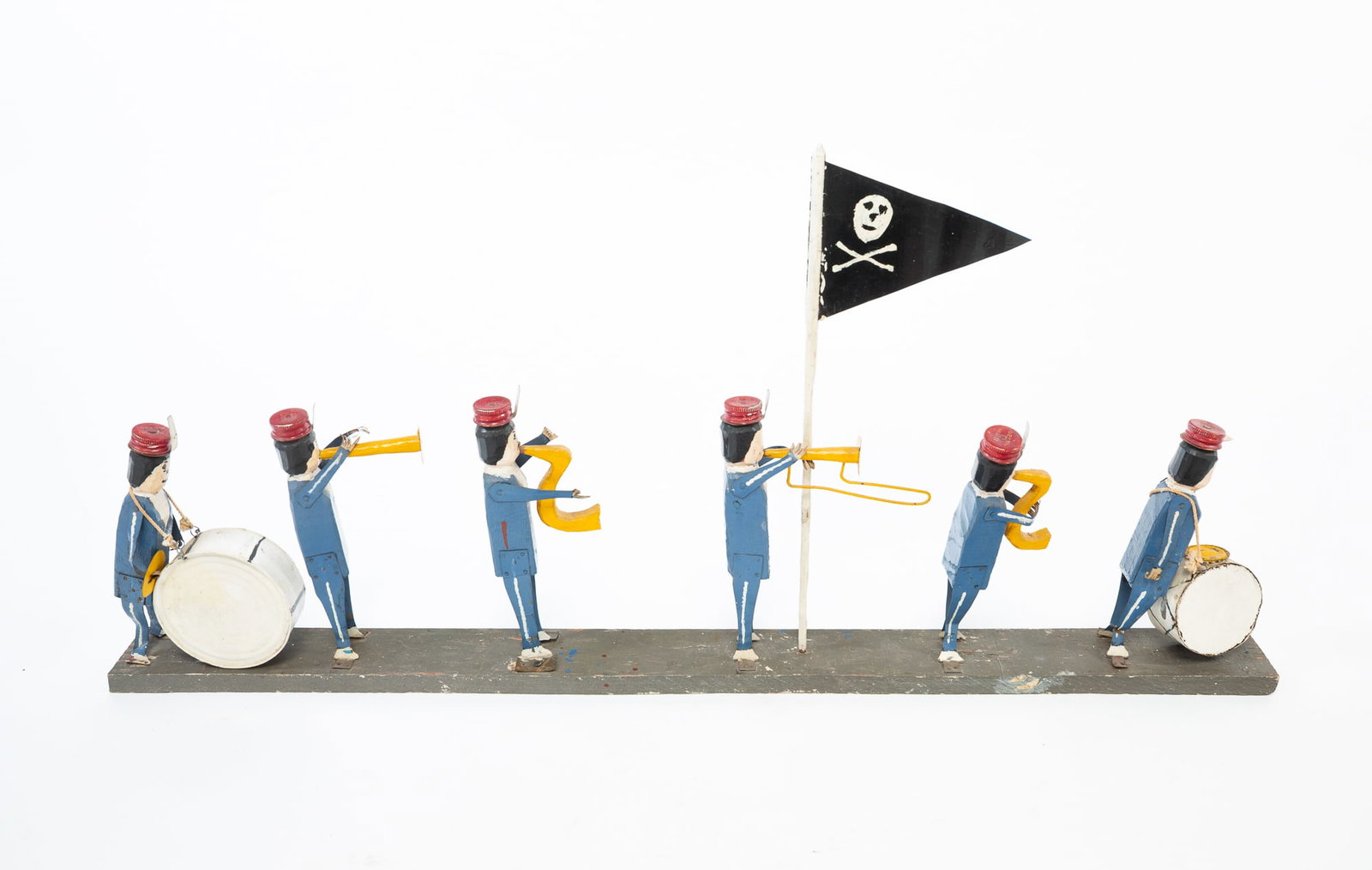 OUTSIDER ART MIXED MEDIA MARCHING BAND SCULPTURE. (1 of 4)