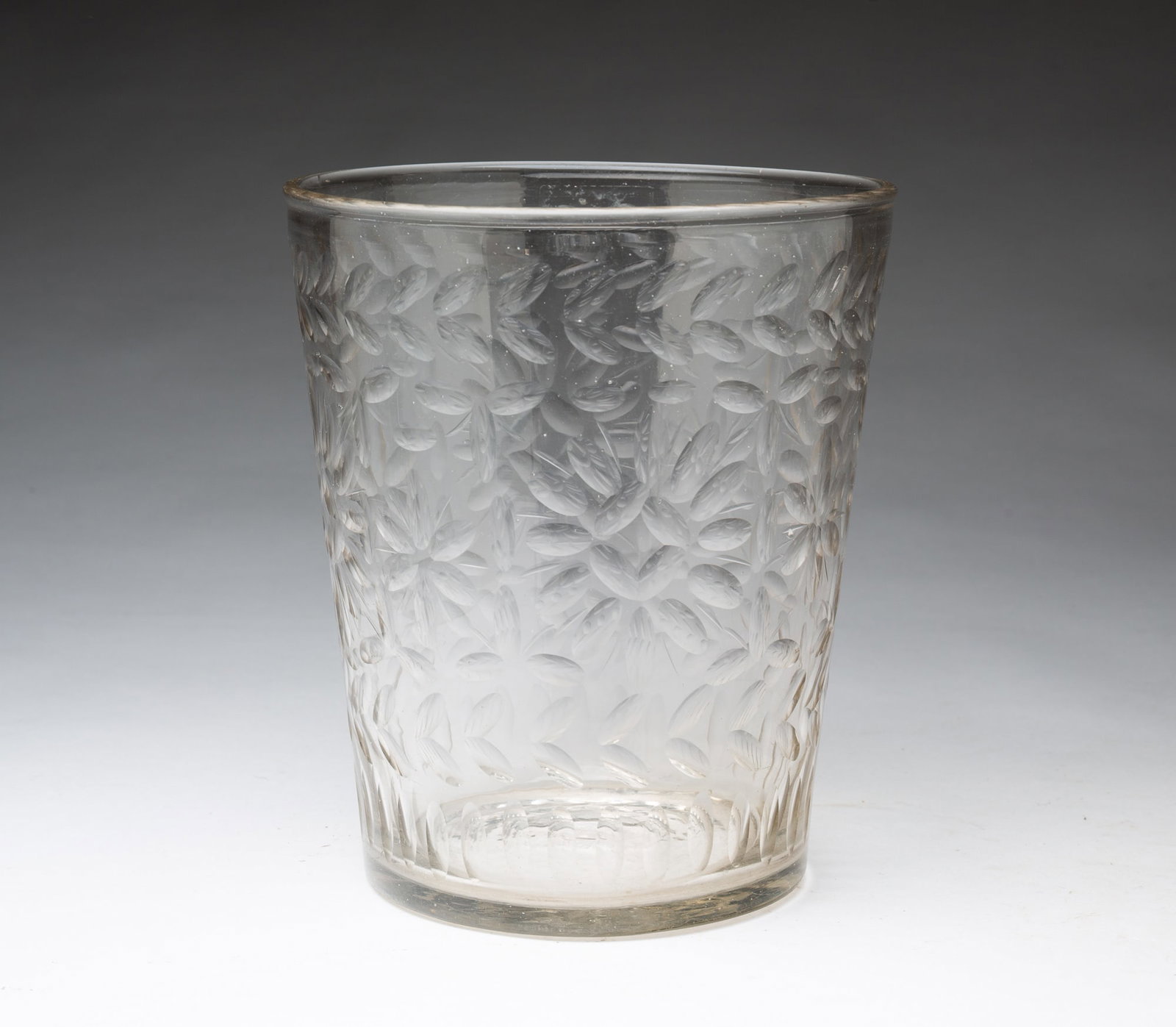 CUT GLASS ICE BUCKET WITH FLORAL DESIGN. (1 of 4)