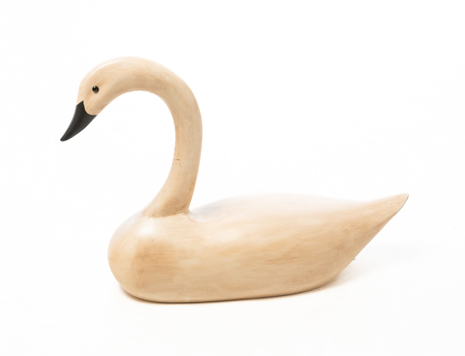 CARVED AND PAINTED WOOD CONTEMPORARY SWAN DECOY. (1 of 5)