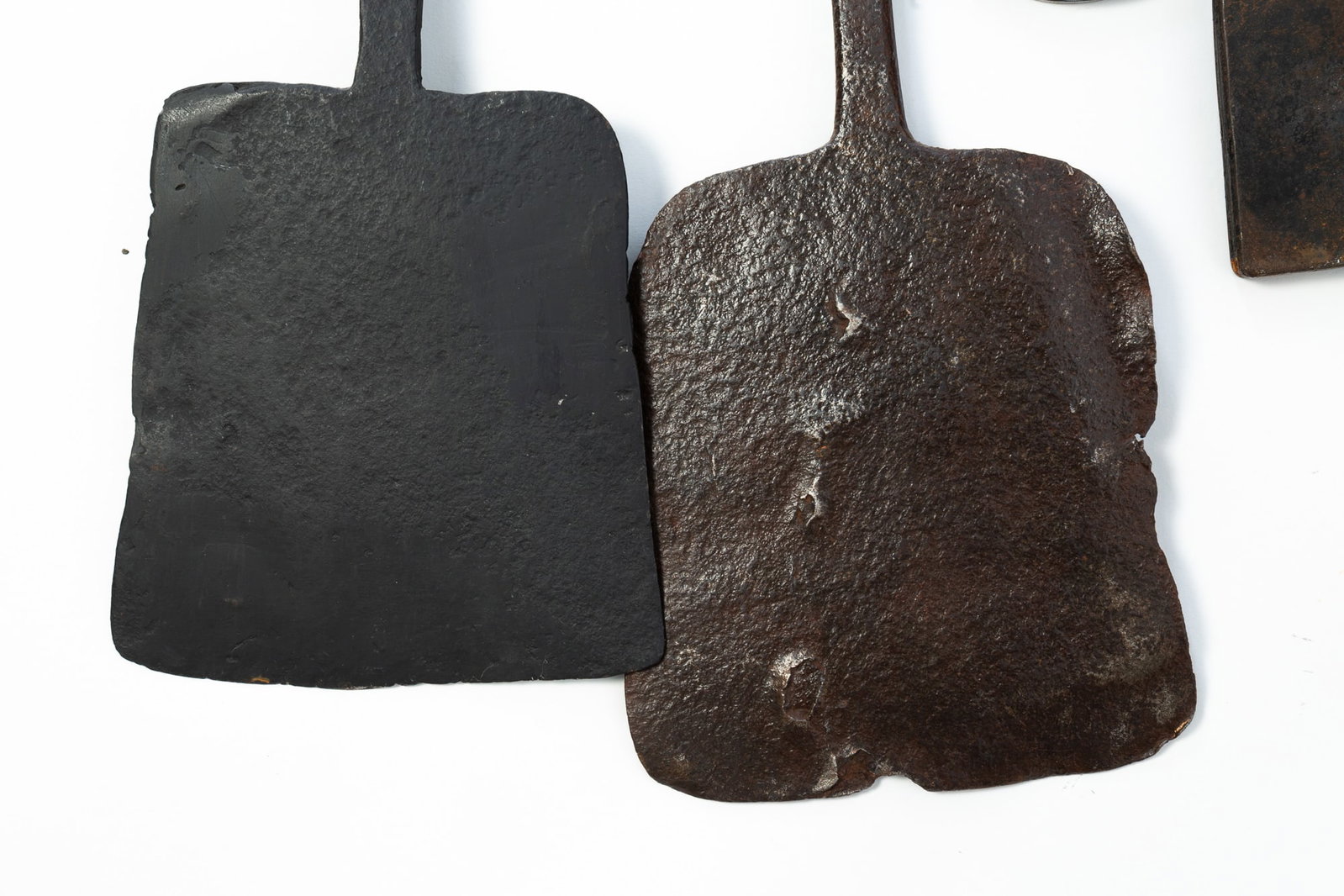 FIVE IRON KITCHEN IMPLEMENTS. - 4