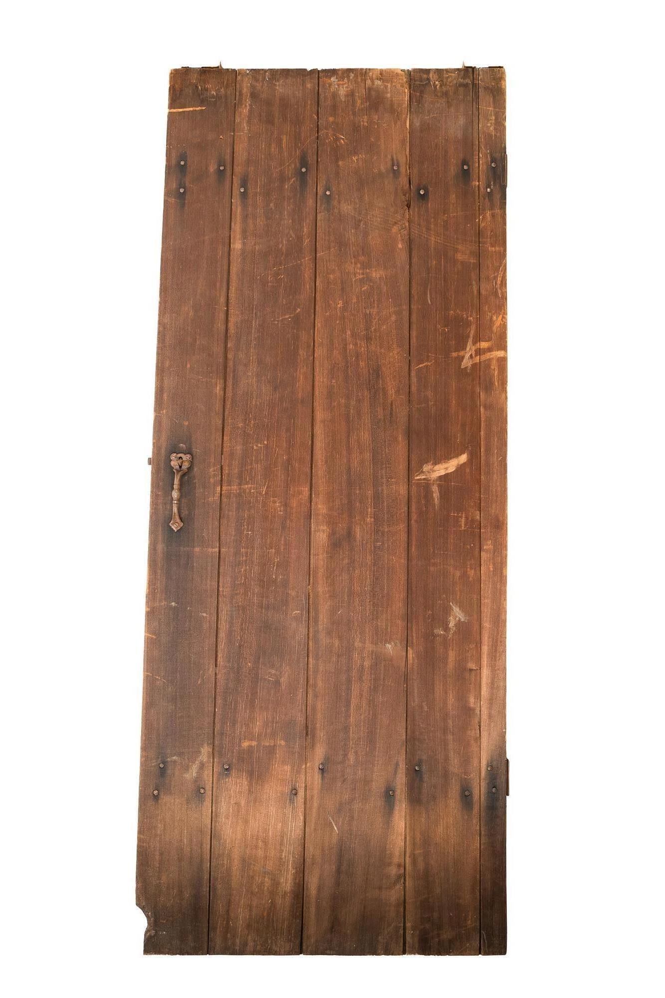 WOODEN PLANK DOOR. (1 of 6)