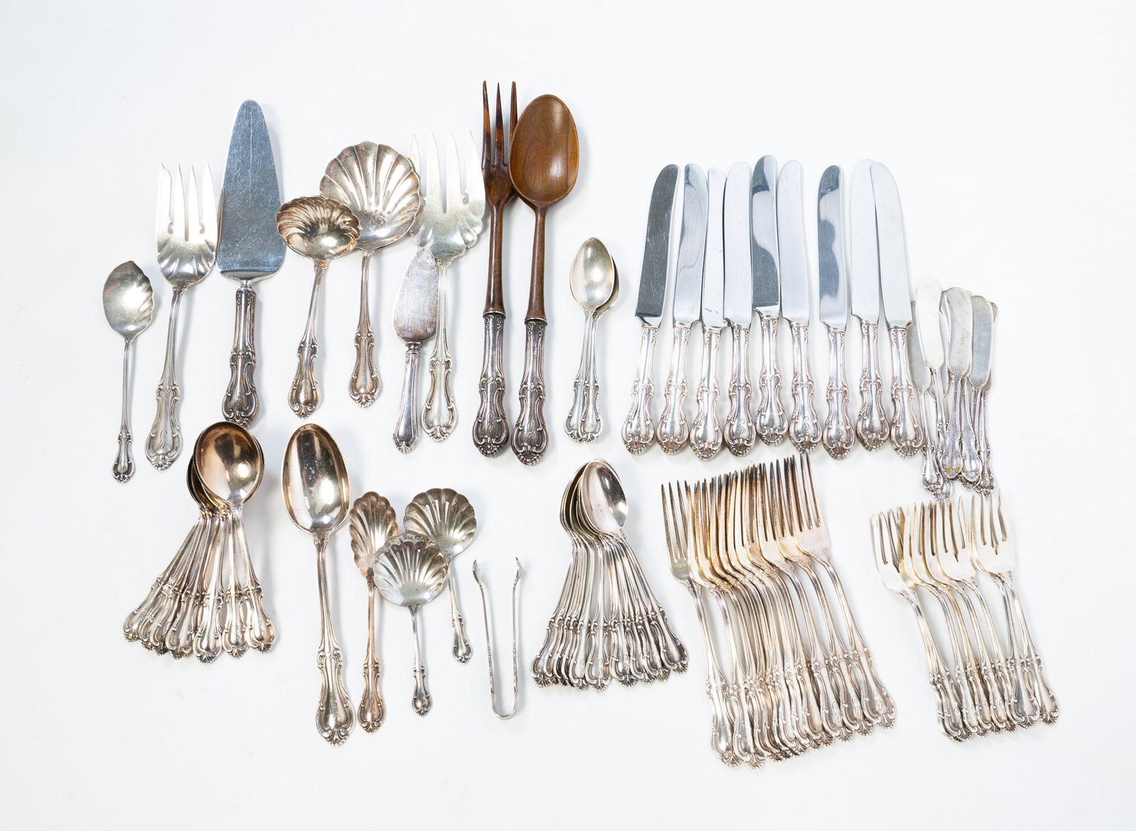 SET OF INTERNATIONAL "JOAN OF ARC" STERLING SILVER FLATWARE. (1 of 5)