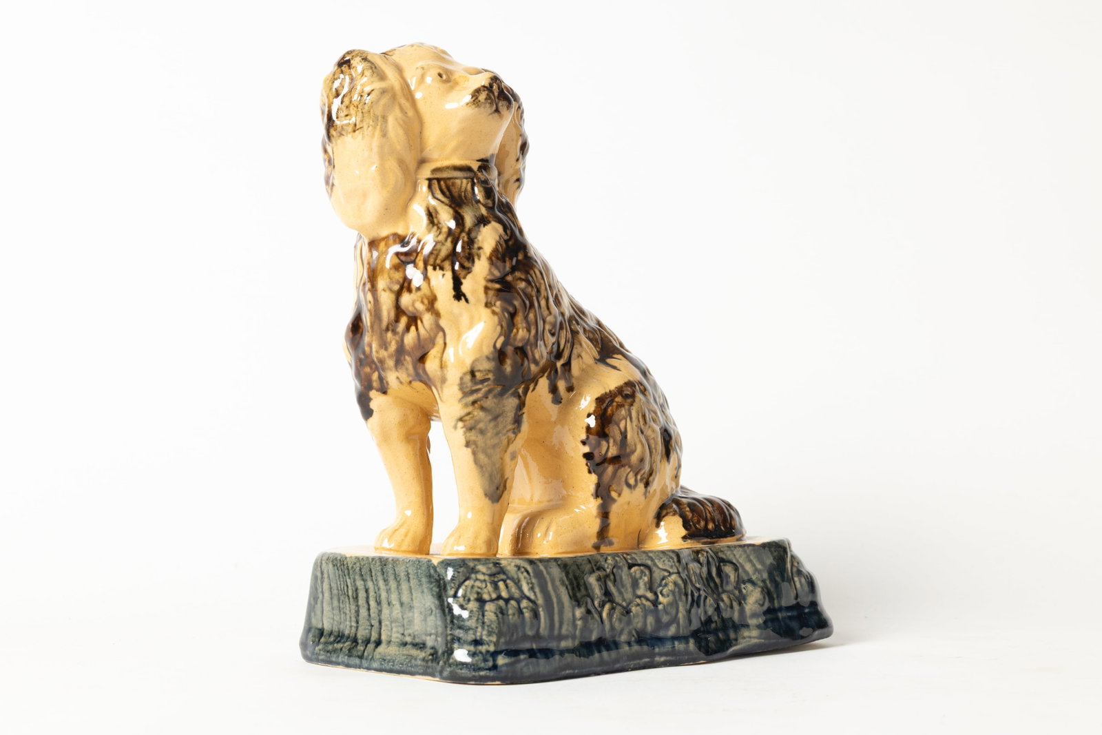 OHIO YELLOWWARE SEATED SPANIEL. - 9