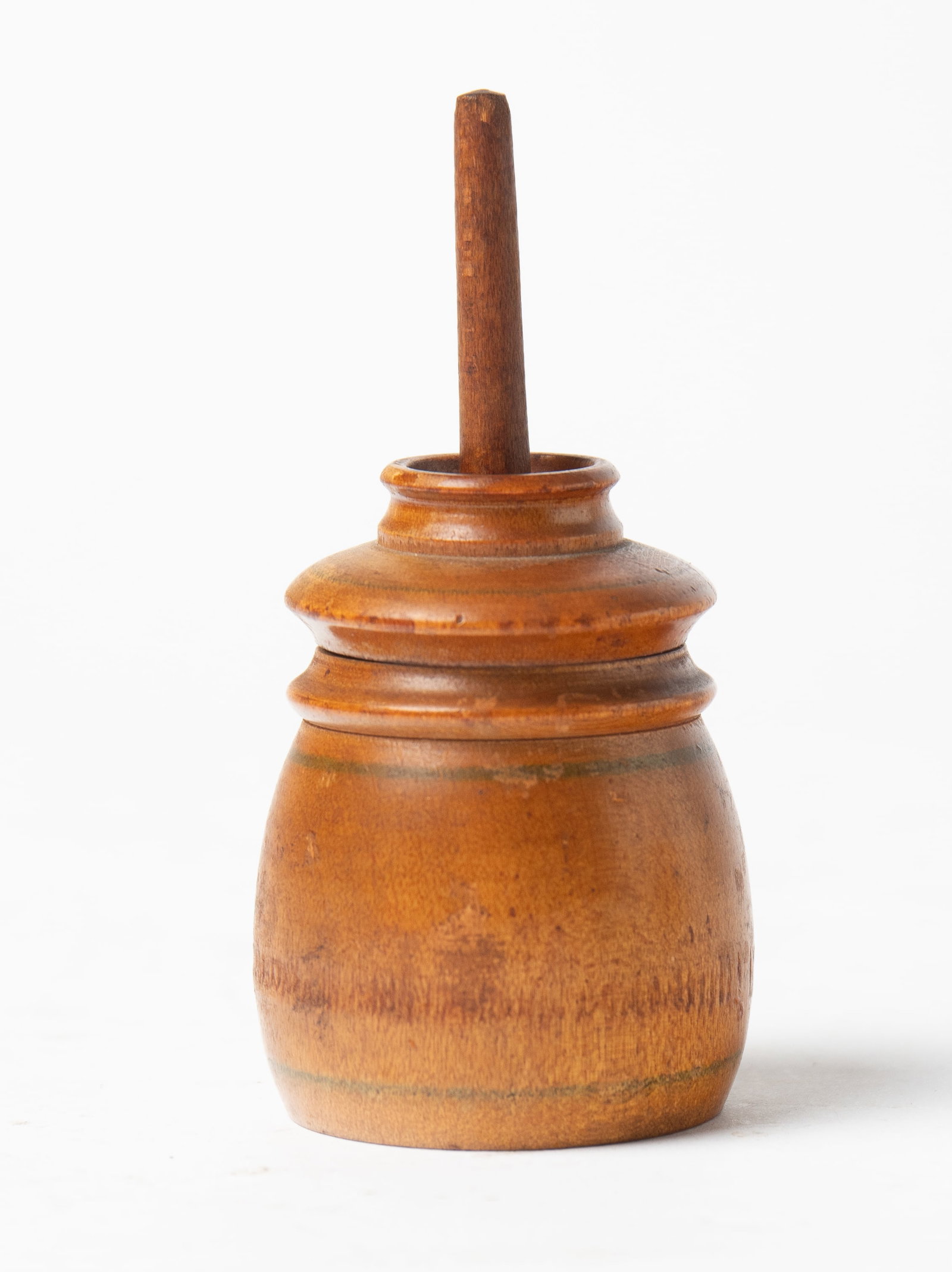 DIMINUTIVE PEASEWARE CHURN OR MASHER. (1 of 5)
