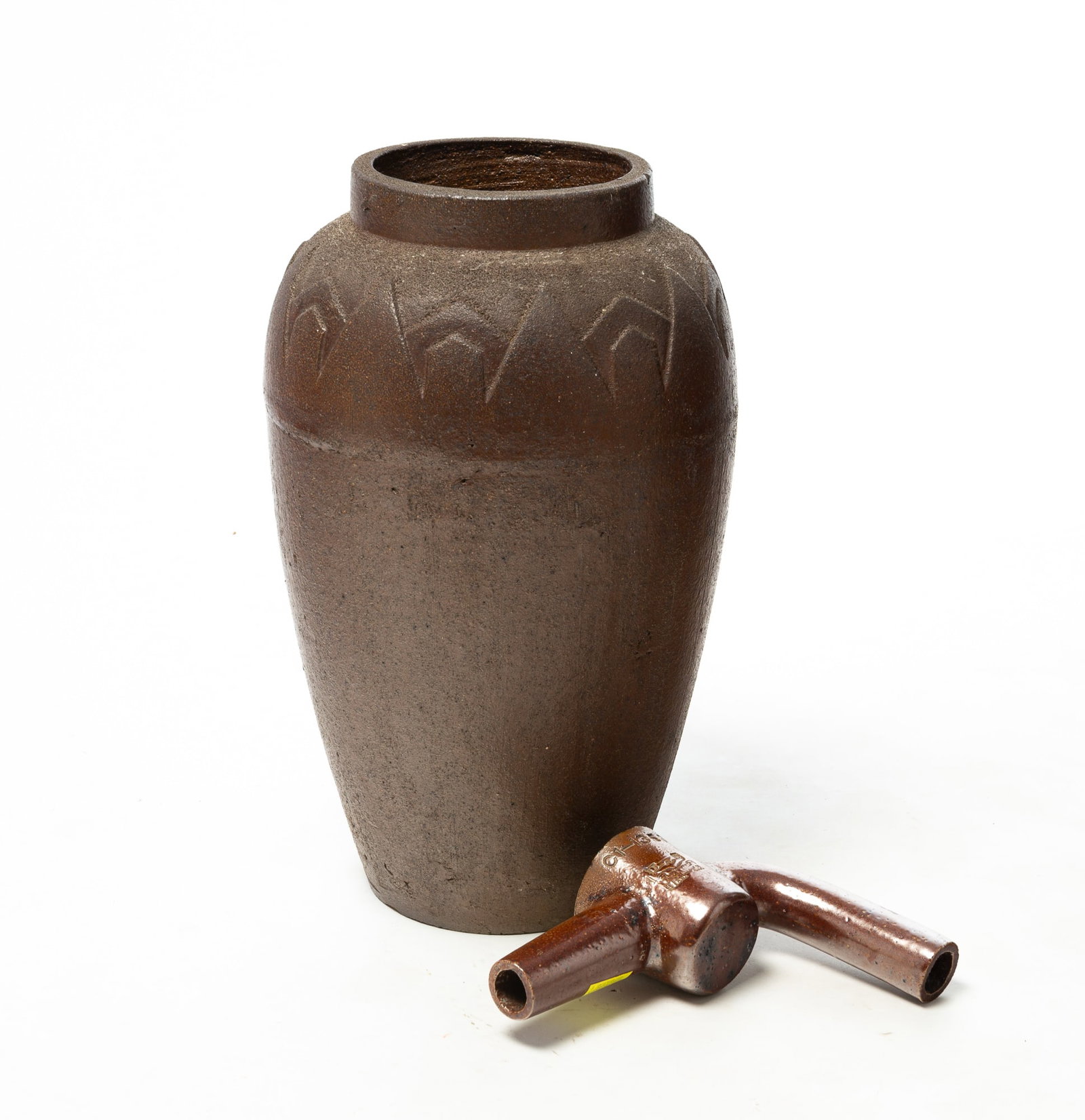 OHIO SEWER TILE SPIGOT AND LARGE SEWER TILE FLOOR VASE. (1 of 11)