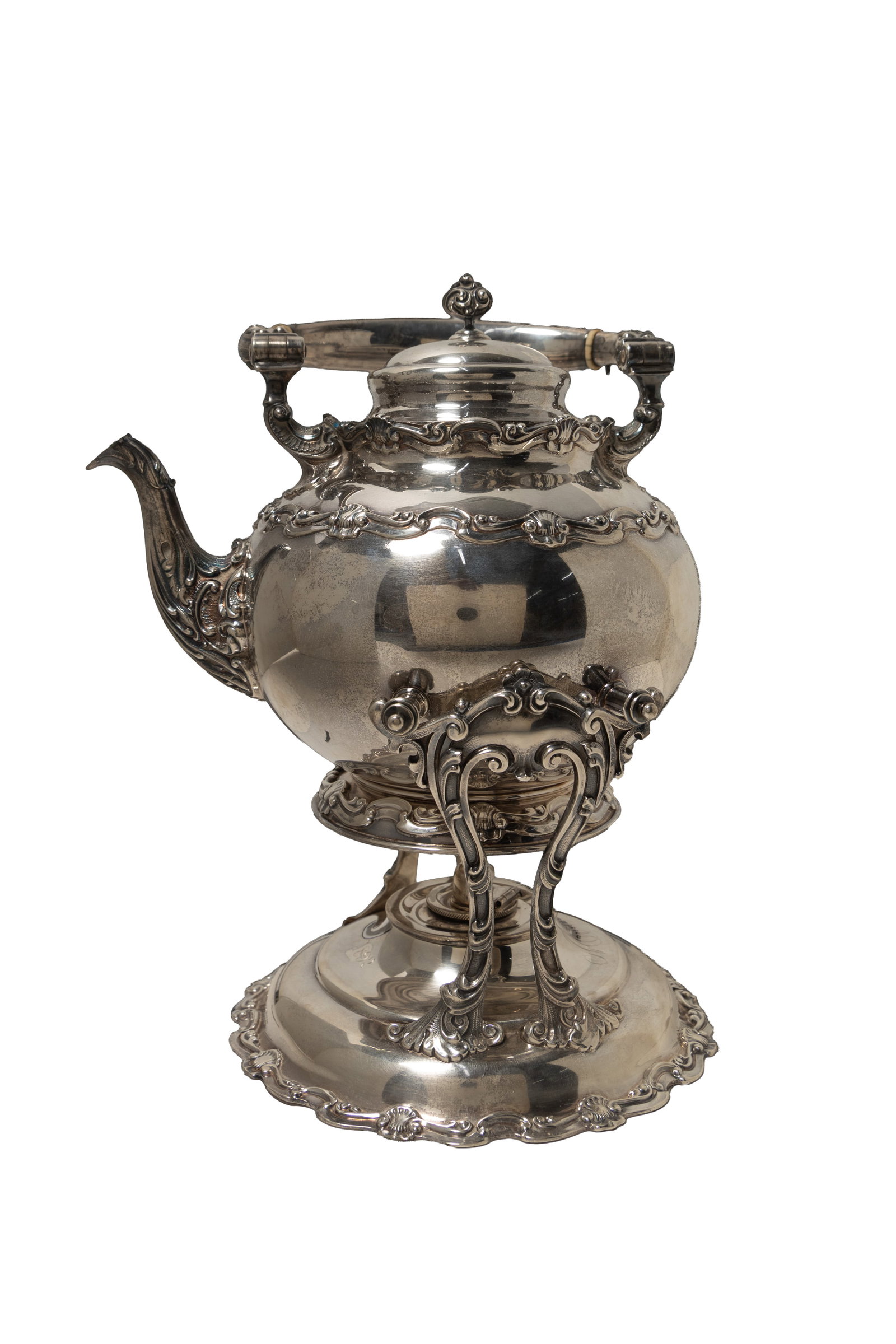 DUHME AND COMPANY (CINCINNATI, OHIO) STERLING SILVER HOT WATER POT ON STAND. (1 of 5)