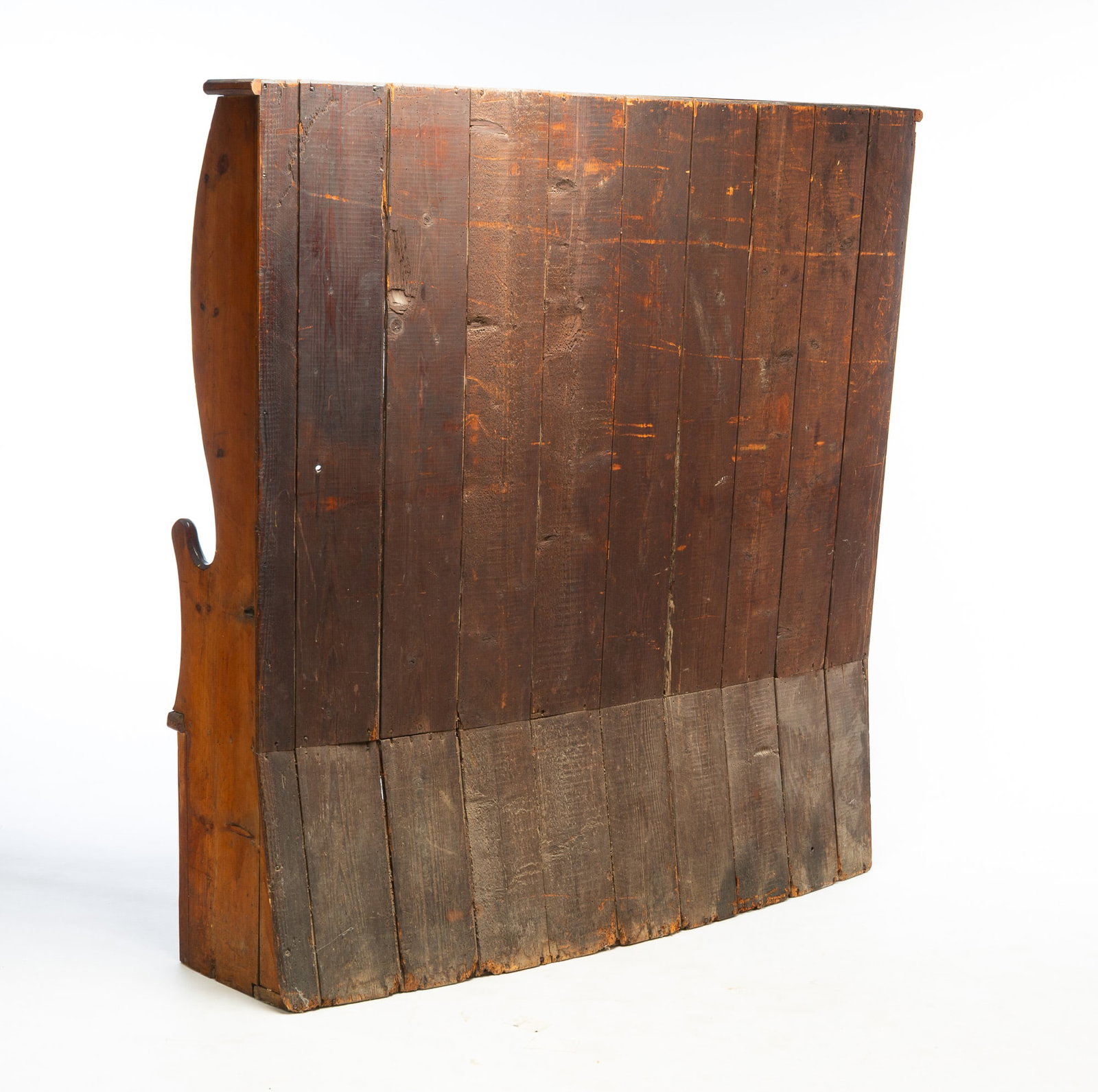 OAK HIGH-BACK FIRESIDE BENCH. - 4