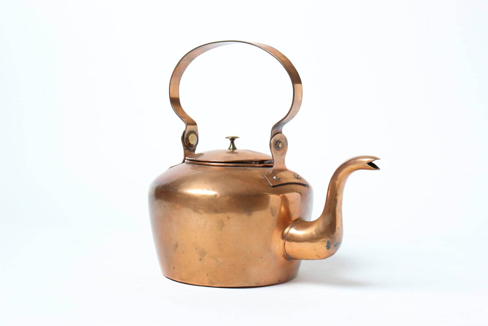 J. GEDDES (BALTIMORE, MARYLAND) COPPER TEA KETTLE. (1 of 1)