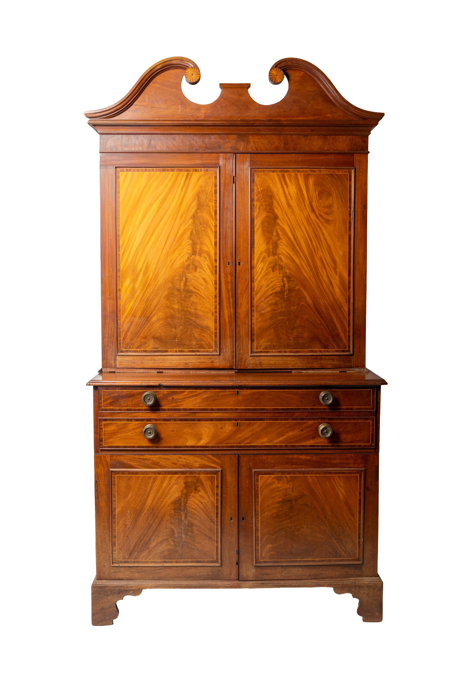 THOMAS BURLING (NEW YORK CITY, 1747 - 1831) FINE FEDERAL MAHOGANY INLAID SECRETARY BOOKCASE: THOMAS BURLING (NEW YORK CITY, 1747 - 1831) FINE FEDERAL MAHOGANY INLAID SECRETARY BOOKCASE RETAINING ORIGINAL MAKER'S PAPER LABEL. American, Late 18th Century. Pine secondary. In two pieces. Broken a