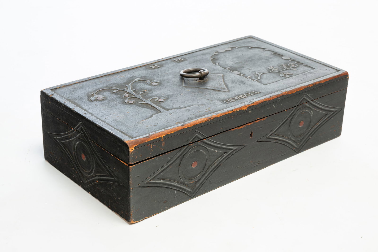 FINE CARVED WOODEN DOCUMENT BOX WITH ORIGINAL PAINT. (1 of 5)