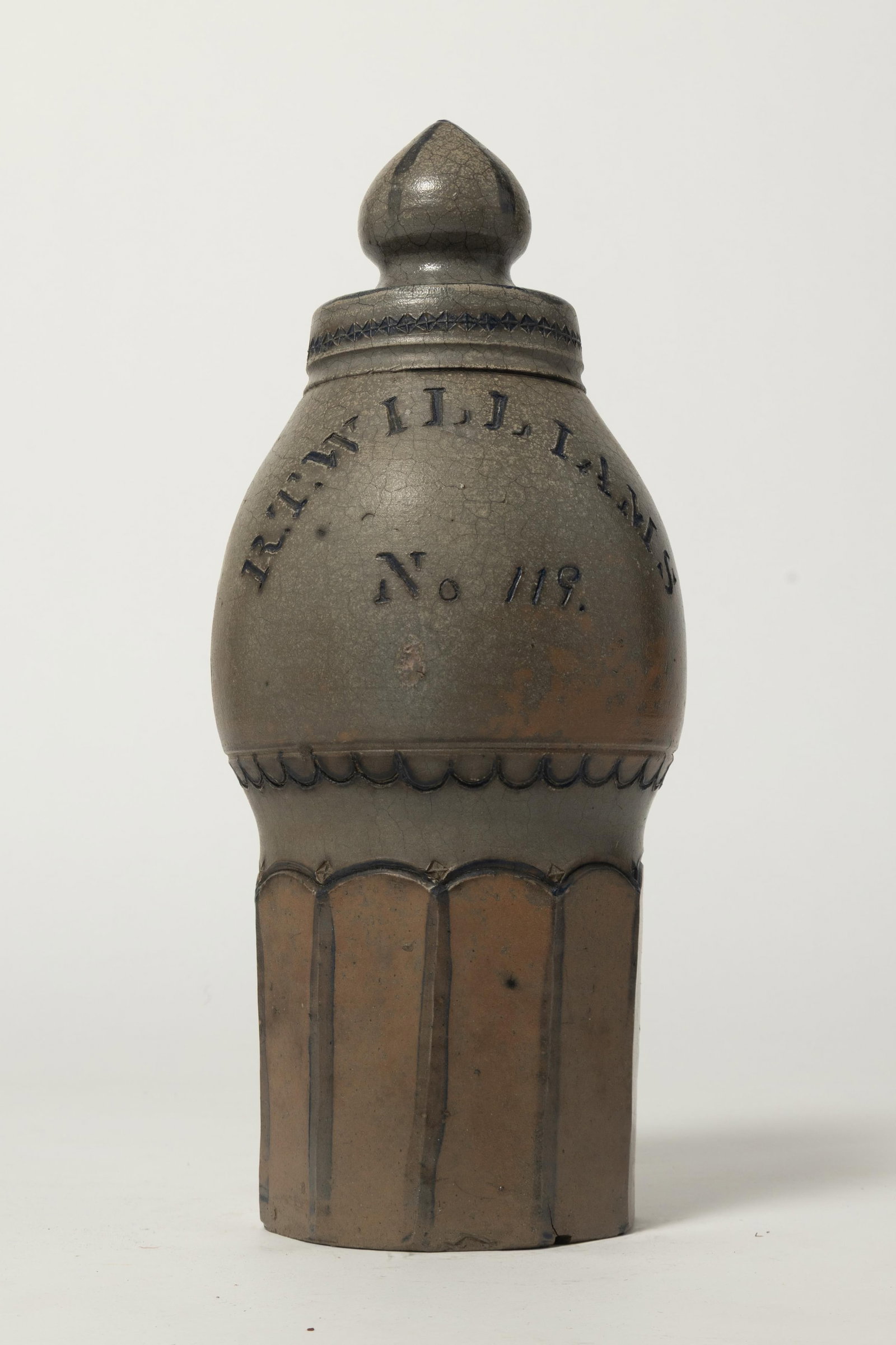 EXTREMELY SCARCE "NO. 119" R.T. WILLIAMS (NEW GENEVA, PENNSYLVANIA) DECORATED STONEWARE PLOT MARKER. (1 of 5)