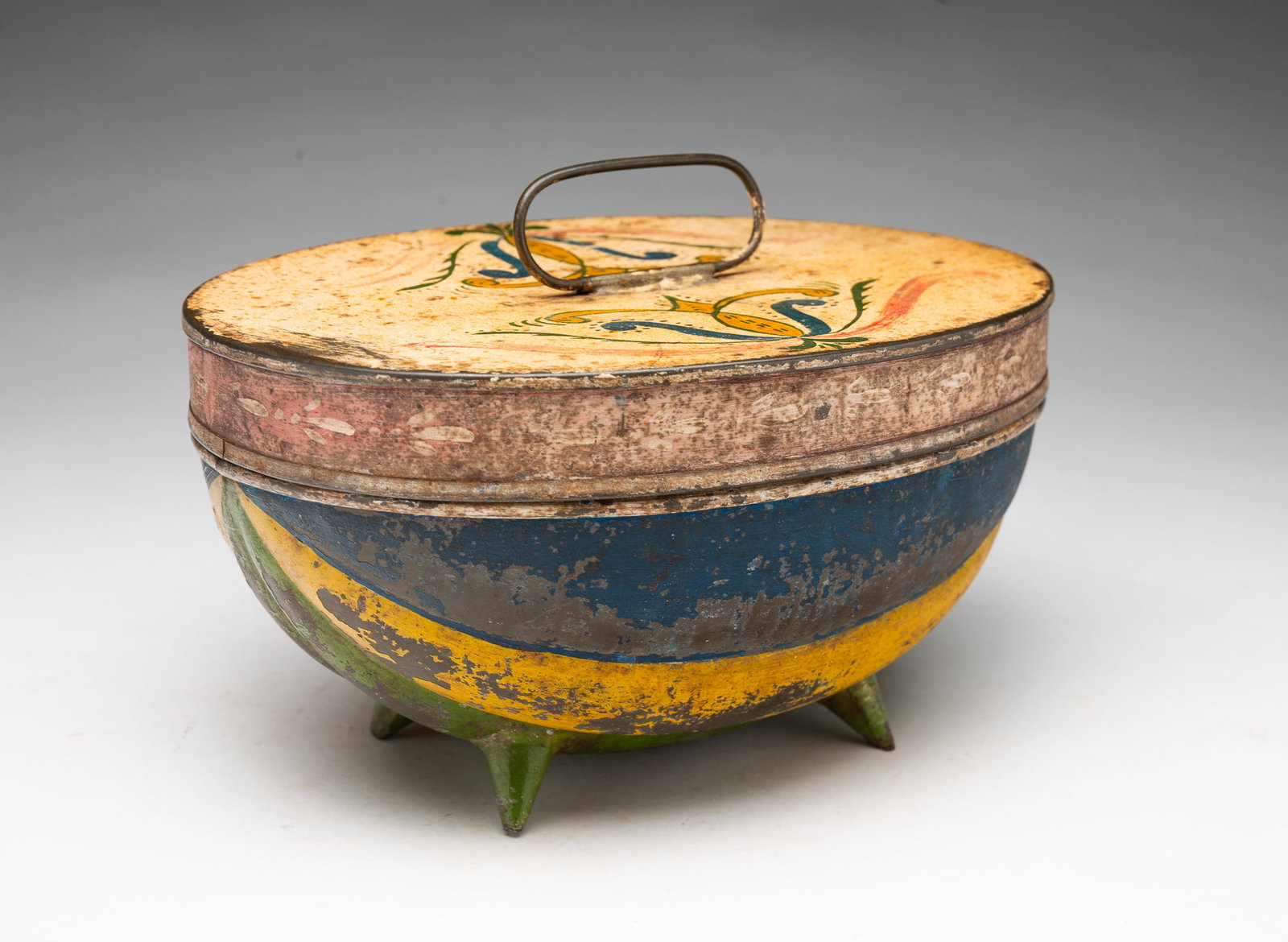 PAINT DECORATED MELON-FORM TINWARE MOLD. (1 of 4)