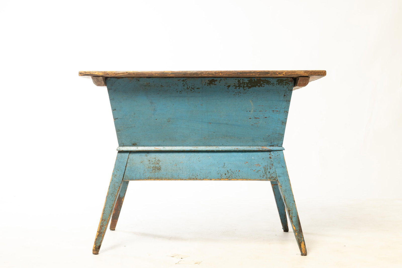 HEPPLEWHITE DOUGH BOX WITH OLD BLUE PAINT. (1 of 6)