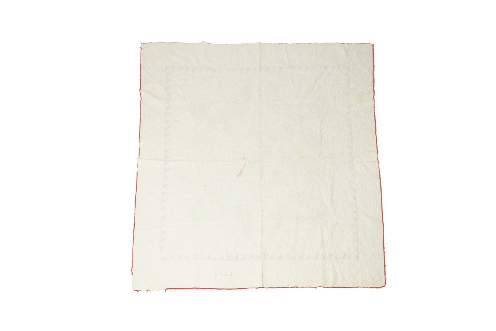 PATRIOTIC APPLIQUE QUILT WITH AMERICAN EAGLES AND SHIELDS, PROBABLY PENNSYLVANIA.: PATRIOTIC APPLIQUE QUILT WITH AMERICAN EAGLES AND SHIELDS, PROBABLY PENNSYLVANIA. American, early 20th Century. Cotton. Hand-stitched quilt with a white ground, red and green flower to center, and an