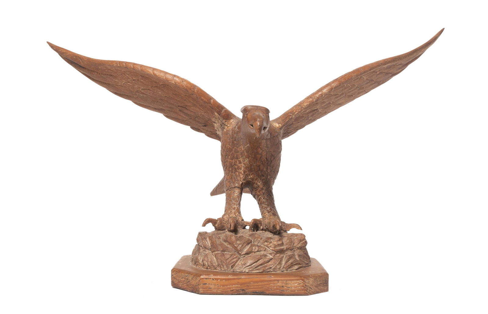 ATTRIBUTED TO DAVID GILMOUR BLYTHE (PITTSBURGH, PENNSYLVANIA, 1815 - 1865) LARGE FULL-BODIED EAGLE: ATTRIBUTED TO DAVID GILMOUR BLYTHE (PITTSBURGH, PENNSYLVANIA, 1815 - 1865) LARGE FULL-BODIED EAGLE WOOD CARVING. American, mid- 19th Century. Pine. Finely carved feathers and outspread wings, hooked b