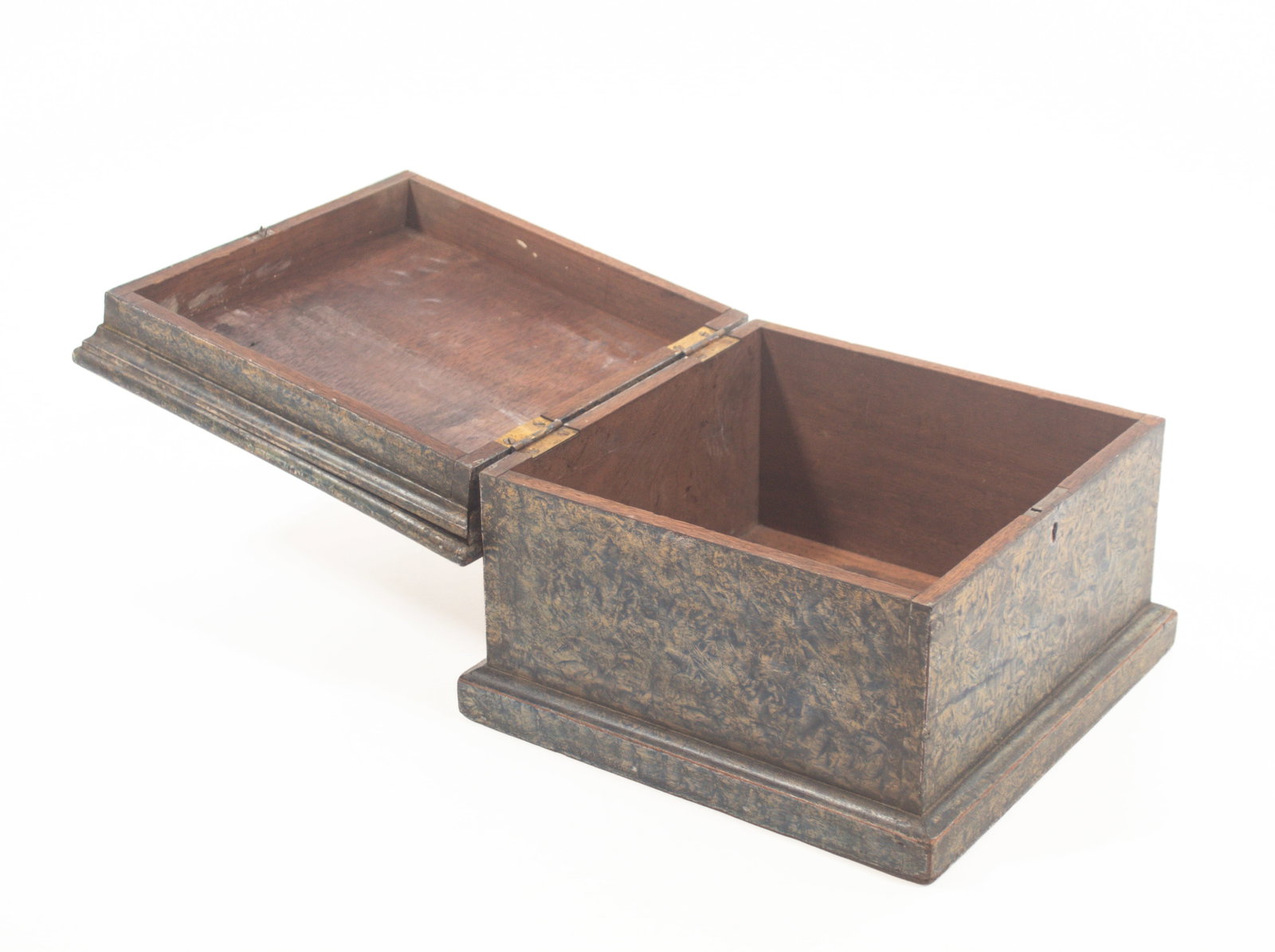 UNUSUAL PAINT-DECORATED DOCUMENT BOX. - 5