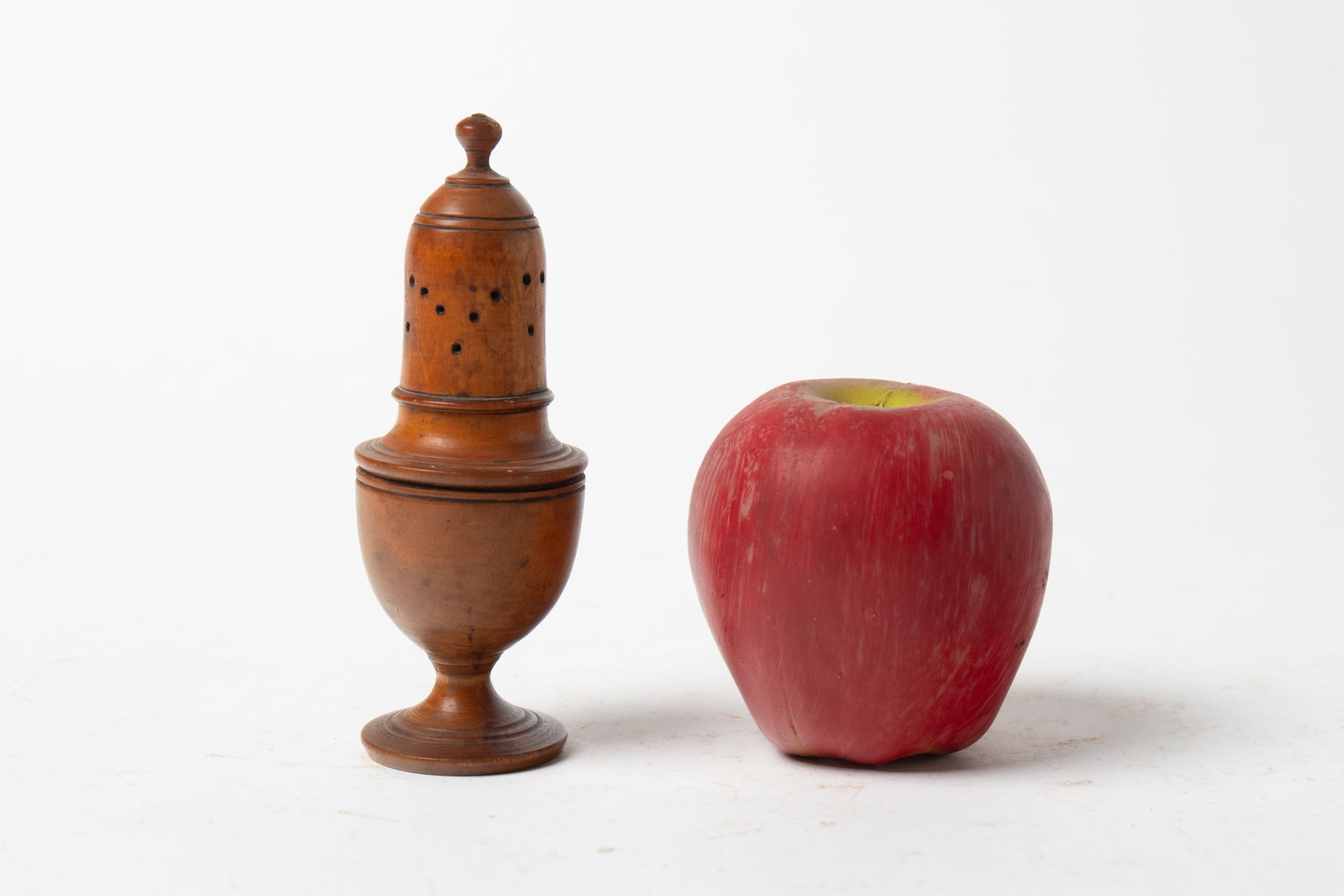 TREEN PEPPER POT. - 3