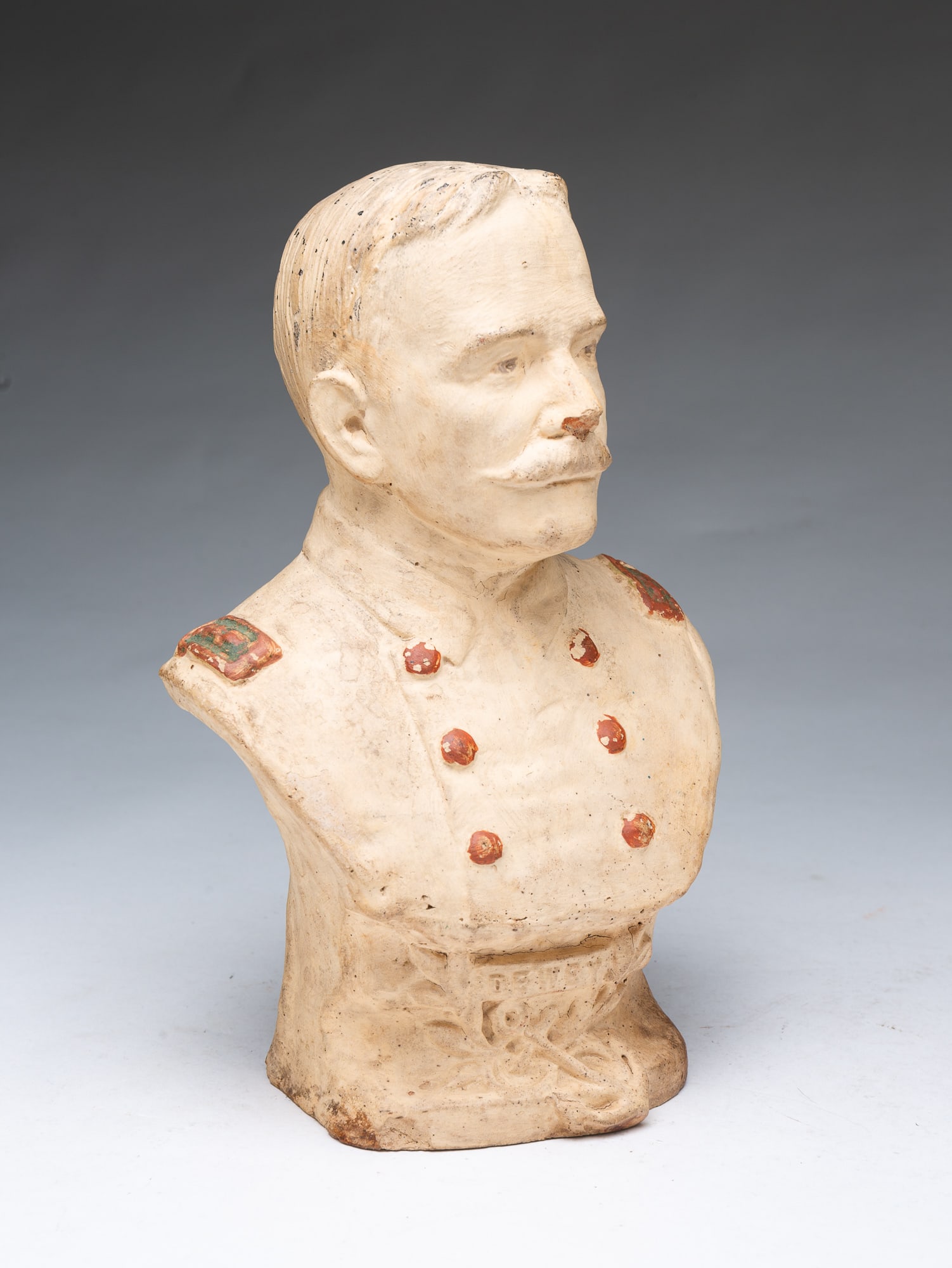SCARCE OHIO OR WEST VIRGINIA BUFF CLAY BUST OF ADMIRAL GEORGE DEWEY. (1 of 5)