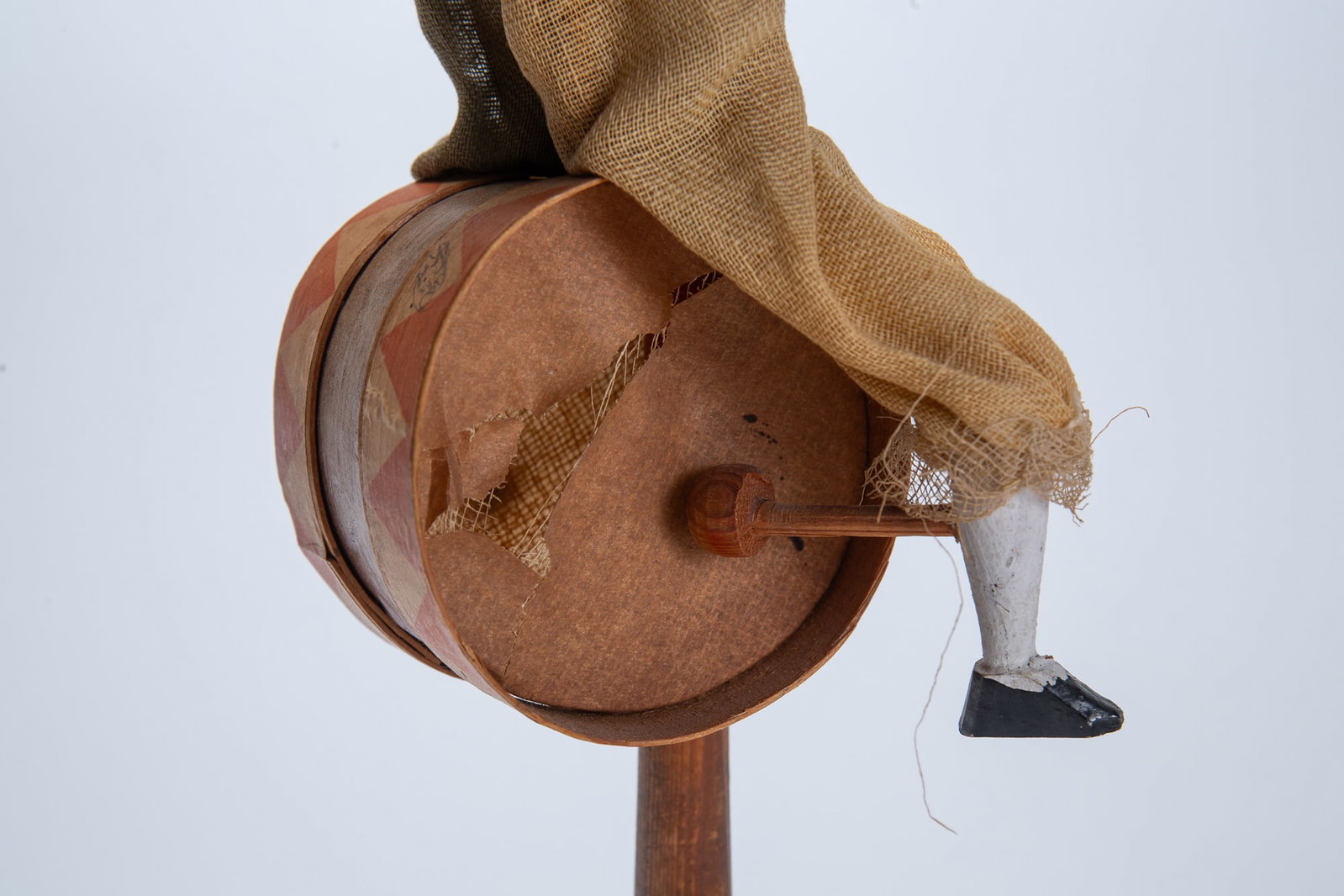 CLOWN ON DRUM CLAPPER TOY. - 5