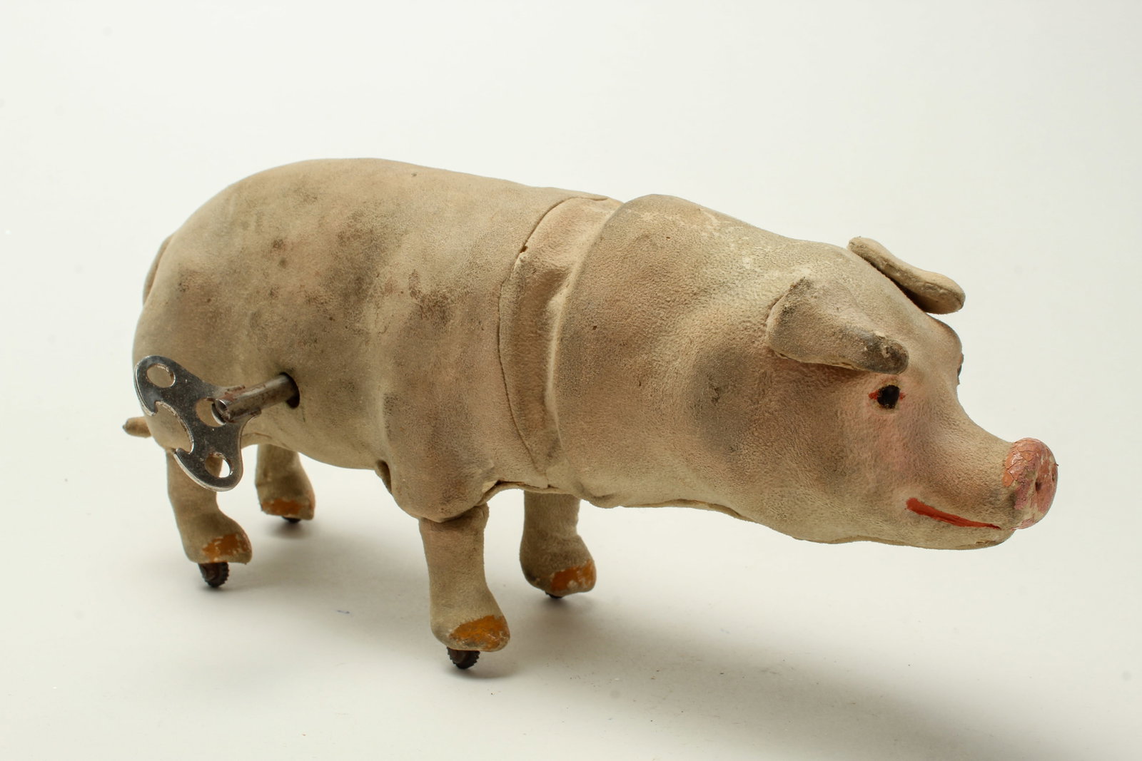 MECHANICAL PIG TOY. (1 of 3)