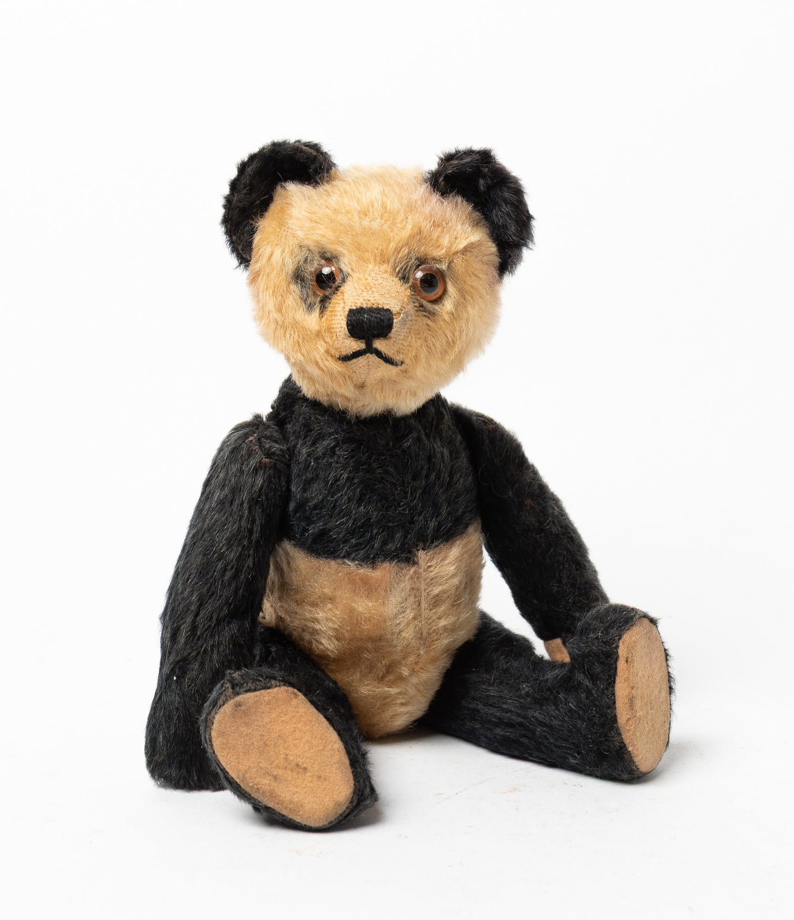 SCHUCO YES/NO MOHAIR PANDA BEAR. (1 of 5)