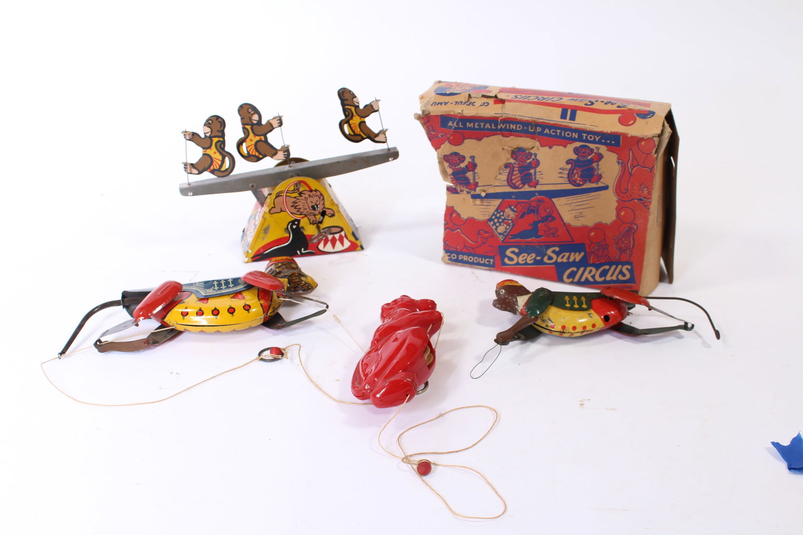 FOUR MONKEY TOYS, INCL. MARX AND STRAUSS. (1 of 14)