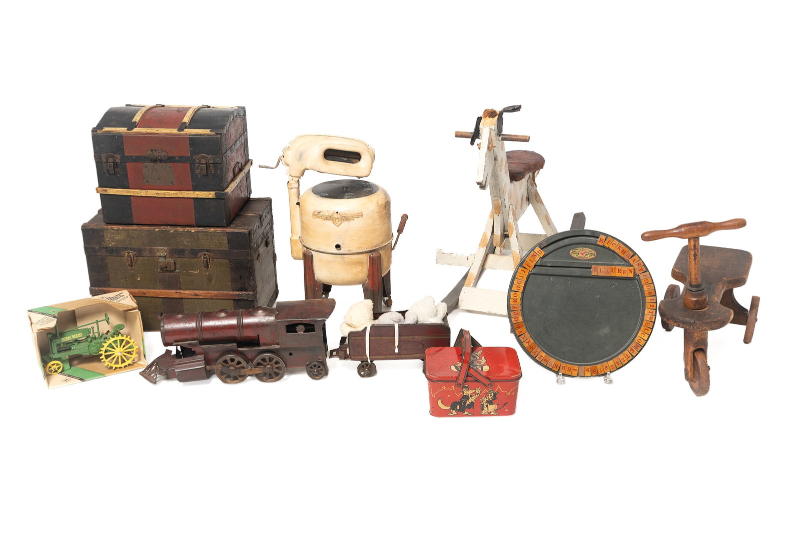 GROUP OF TWELVE TOYS. (1 of 4)