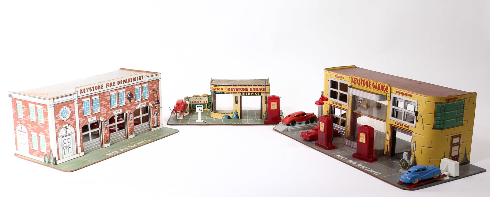TWO KEYSTONE (BOSTON, MASSACHUSETTS) PRESSBOARD AND PLASTIC GARAGES AND A FIRE DEPARTMENT. (1 of 13)