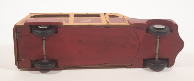 BUDDY L (EAST MOLINE, ILLINOIS) WOODEN STATION WAGON.