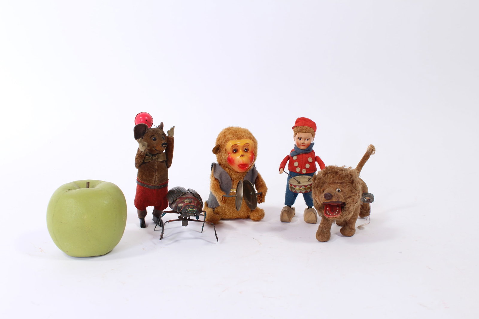 FIVE WIND-UP TOYS. - 17