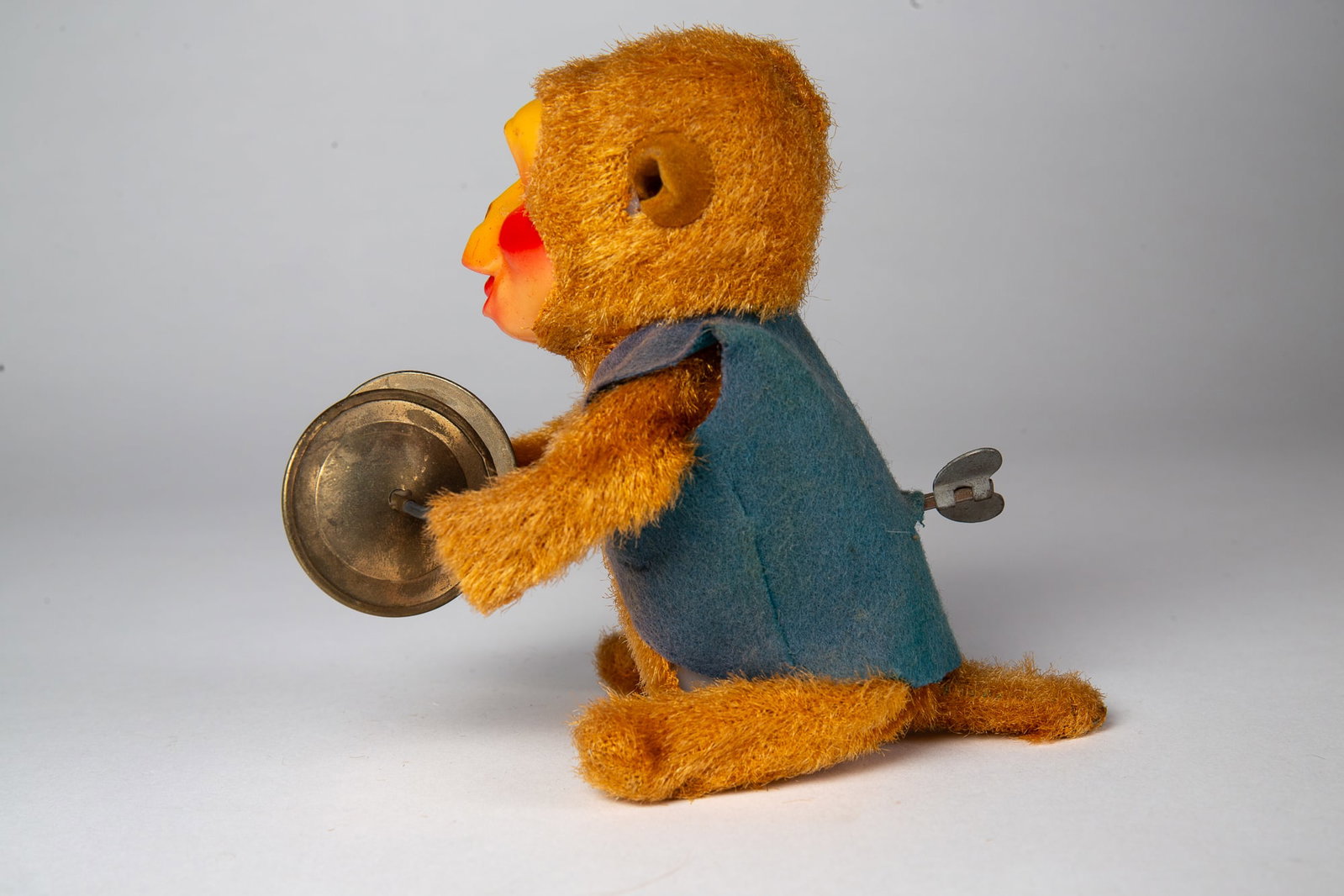 FIVE WIND-UP TOYS. - 5