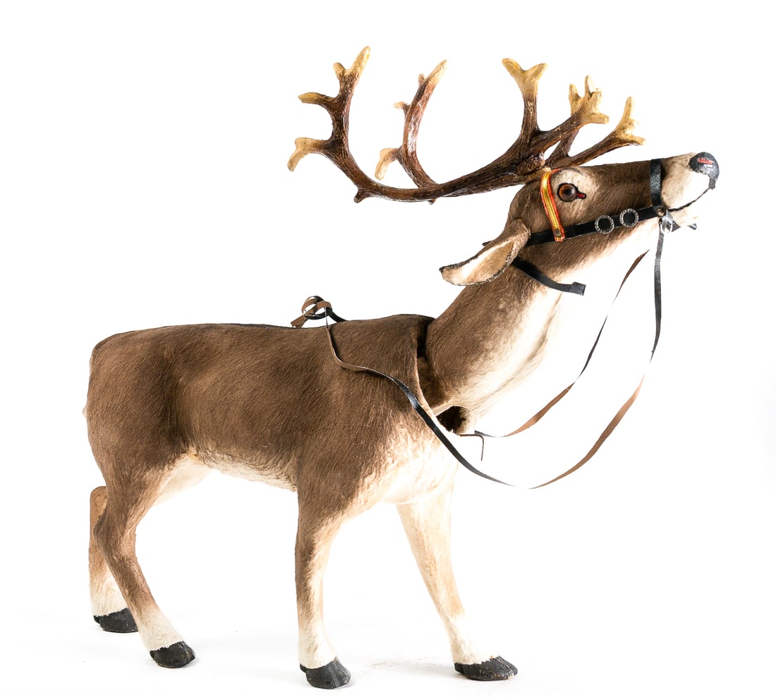 CLOCKWORK REINDEER FIGURE. - 11