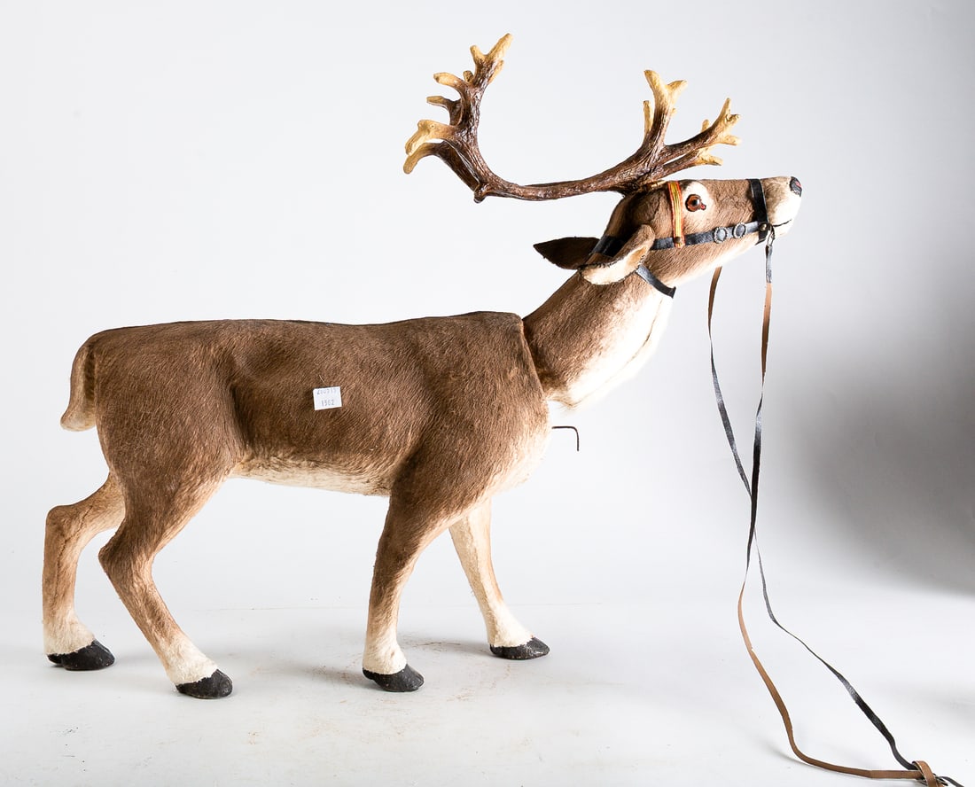 CLOCKWORK REINDEER FIGURE. - 6
