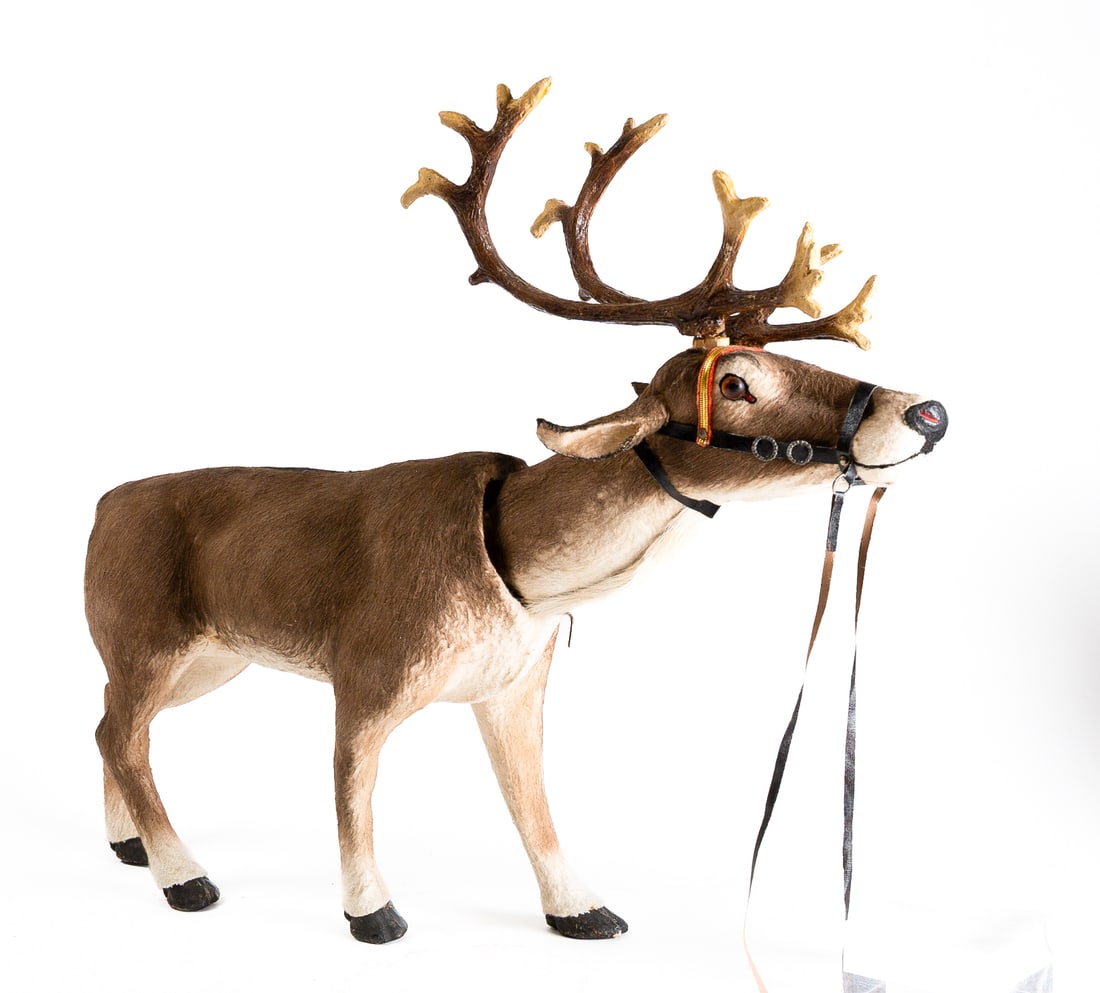 CLOCKWORK REINDEER FIGURE. - 9