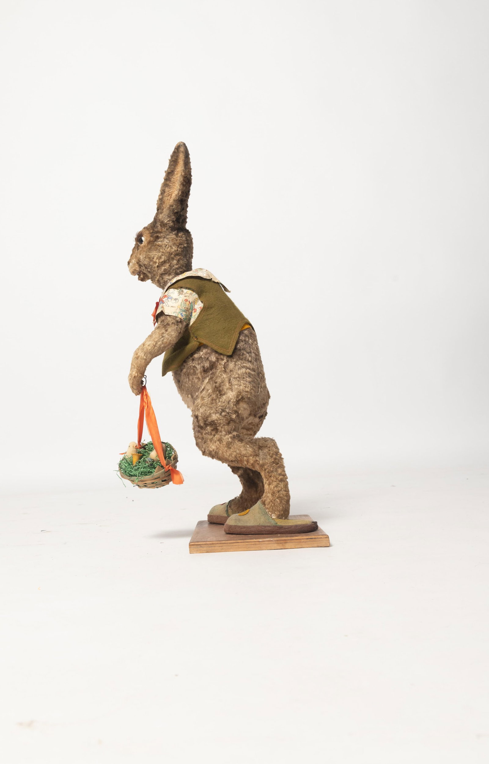 LARGE CLOCKWORK RABBIT MAN ON BASE. - 3