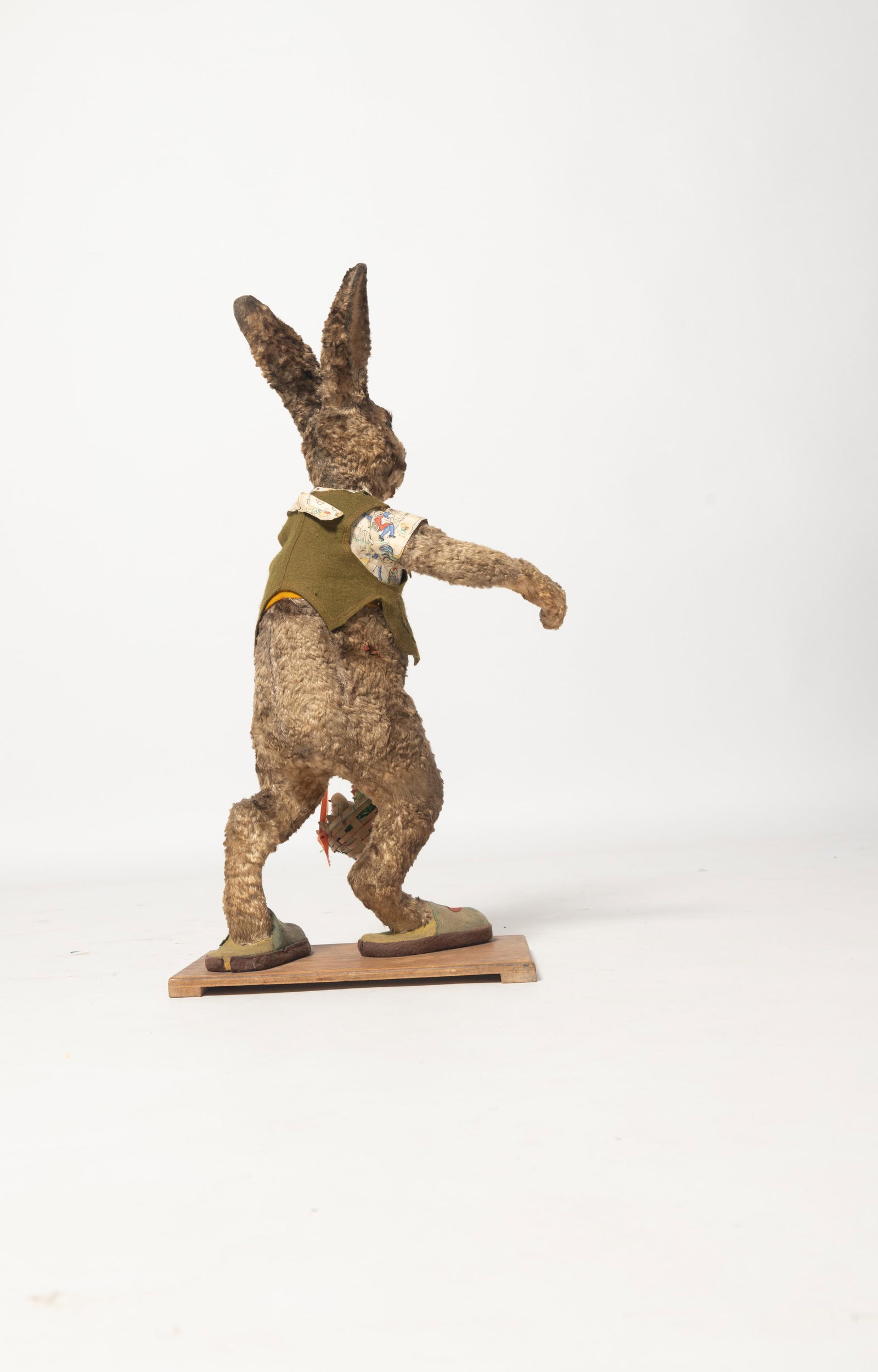 LARGE CLOCKWORK RABBIT MAN ON BASE. - 4