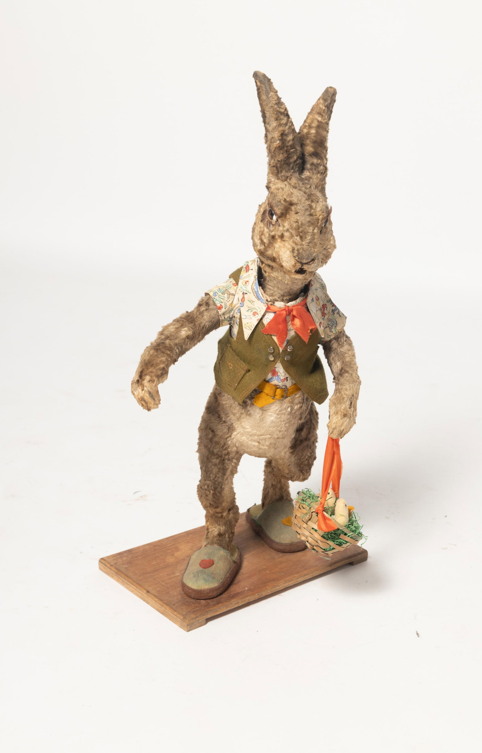 LARGE CLOCKWORK RABBIT MAN ON BASE. - 6